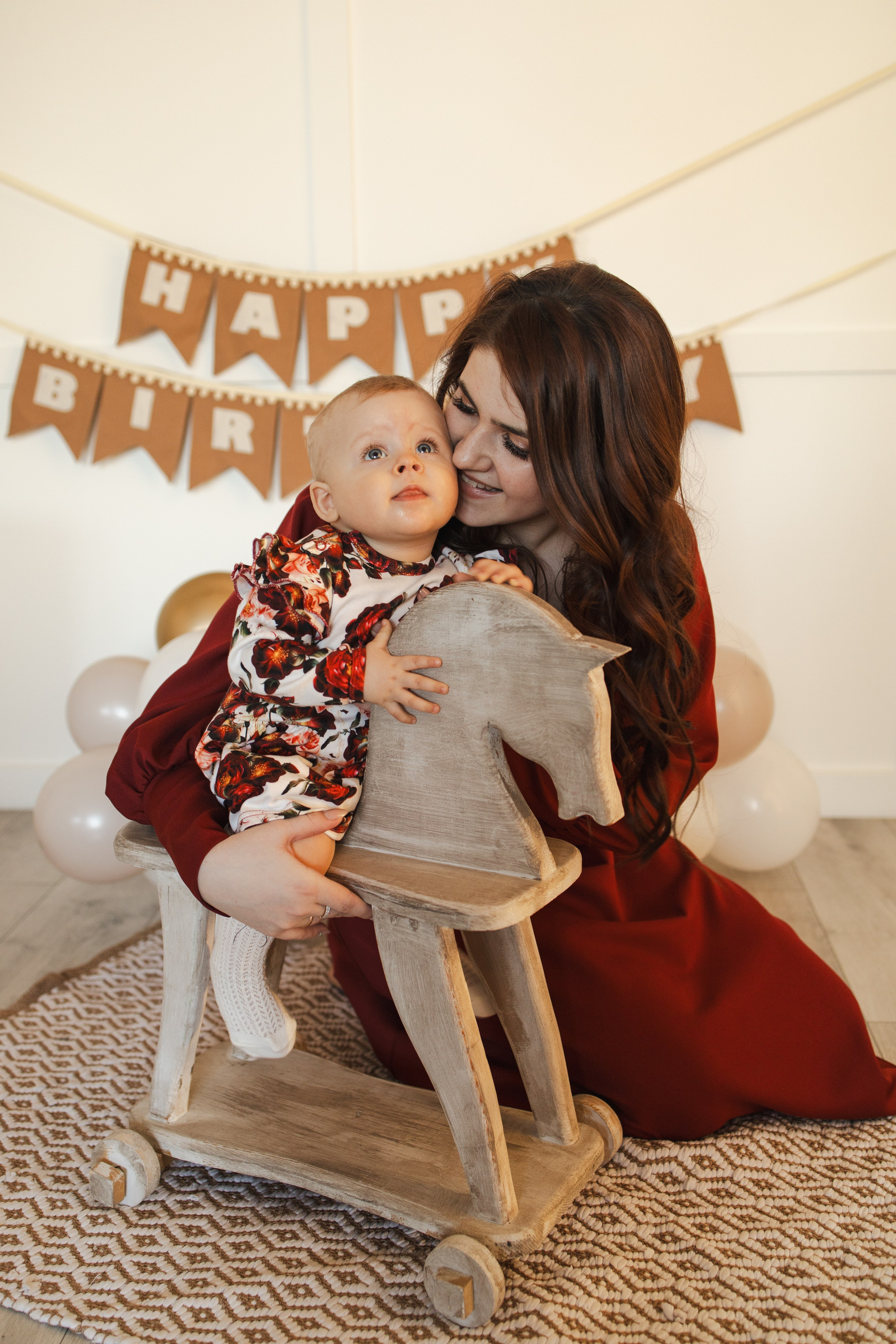 Есения 1 годик. Фотограф в Иркутске Тома Кабанова