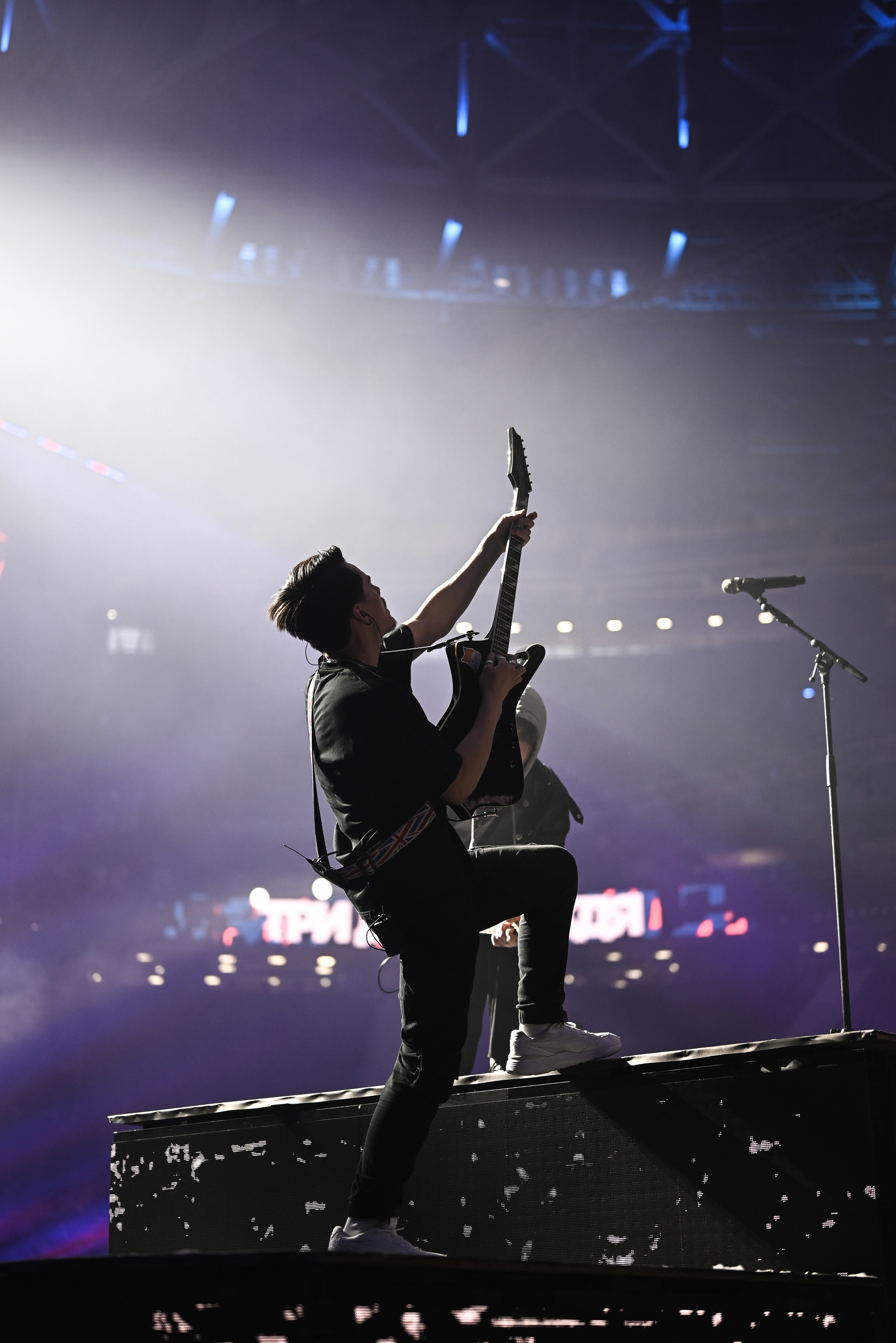 Санкт-Петербург Газпром Арена Петровские ассамблеи 3.2.0 Три Дня Дождя. Свадебный фотограф Санкт-Петербург СПб Виталий Богданов