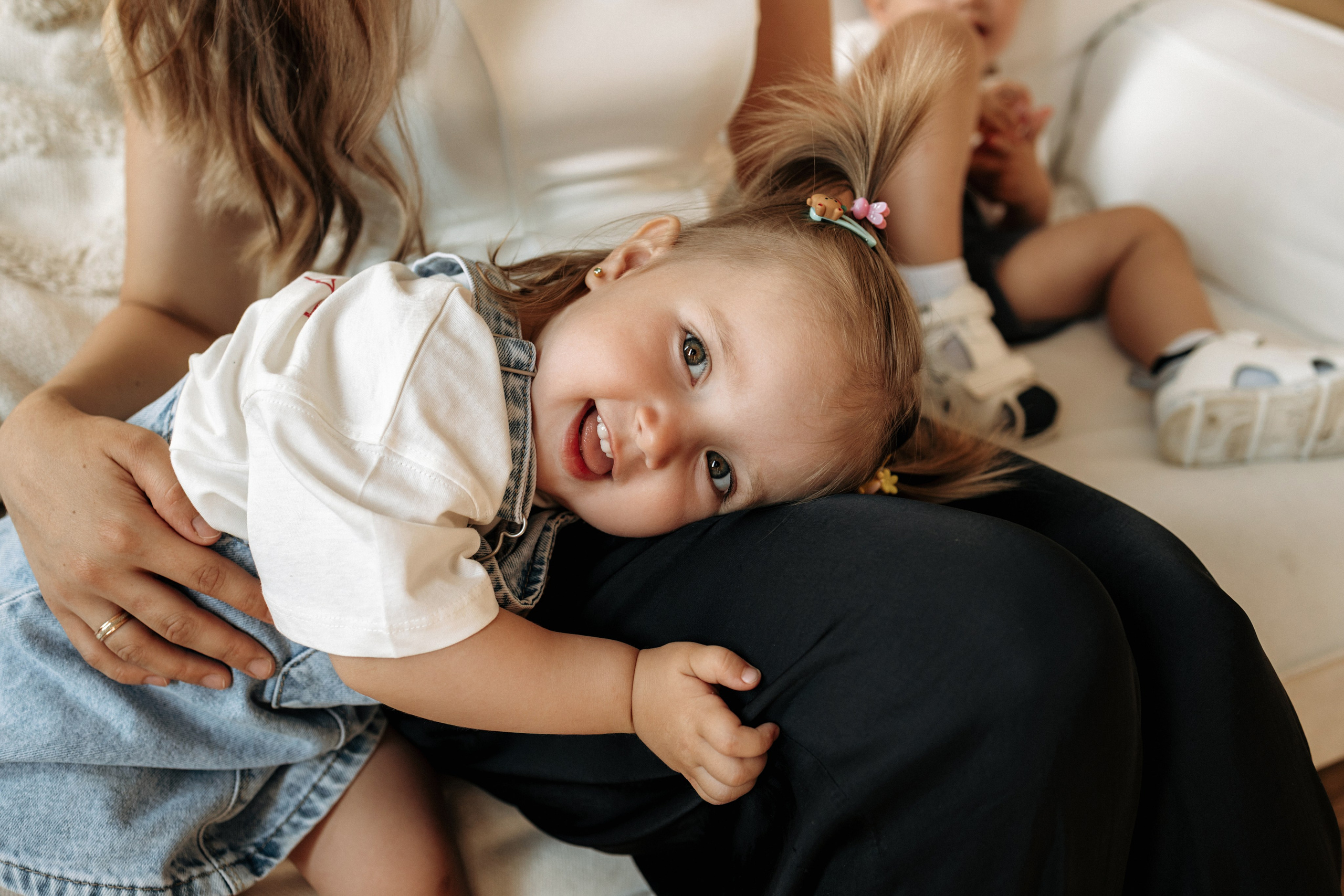 Рафаиль Луиза Карим & Амелия. Фотограф Юлия Абдульмянова