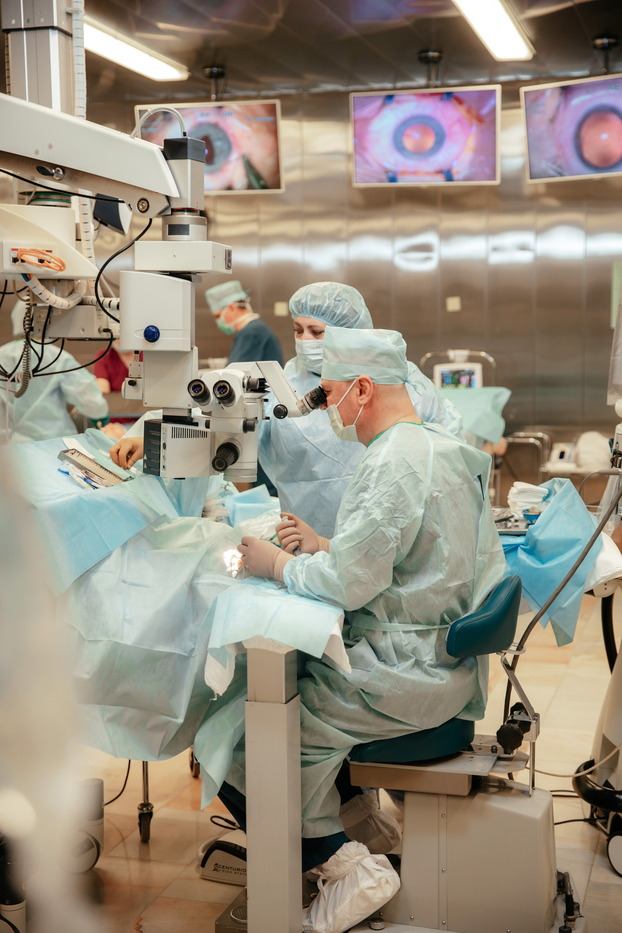 Фотосъемка в МНТК «микрохирургия глаза». Фотограф для бизнеса Константин Брусницын в Екатеринбурге