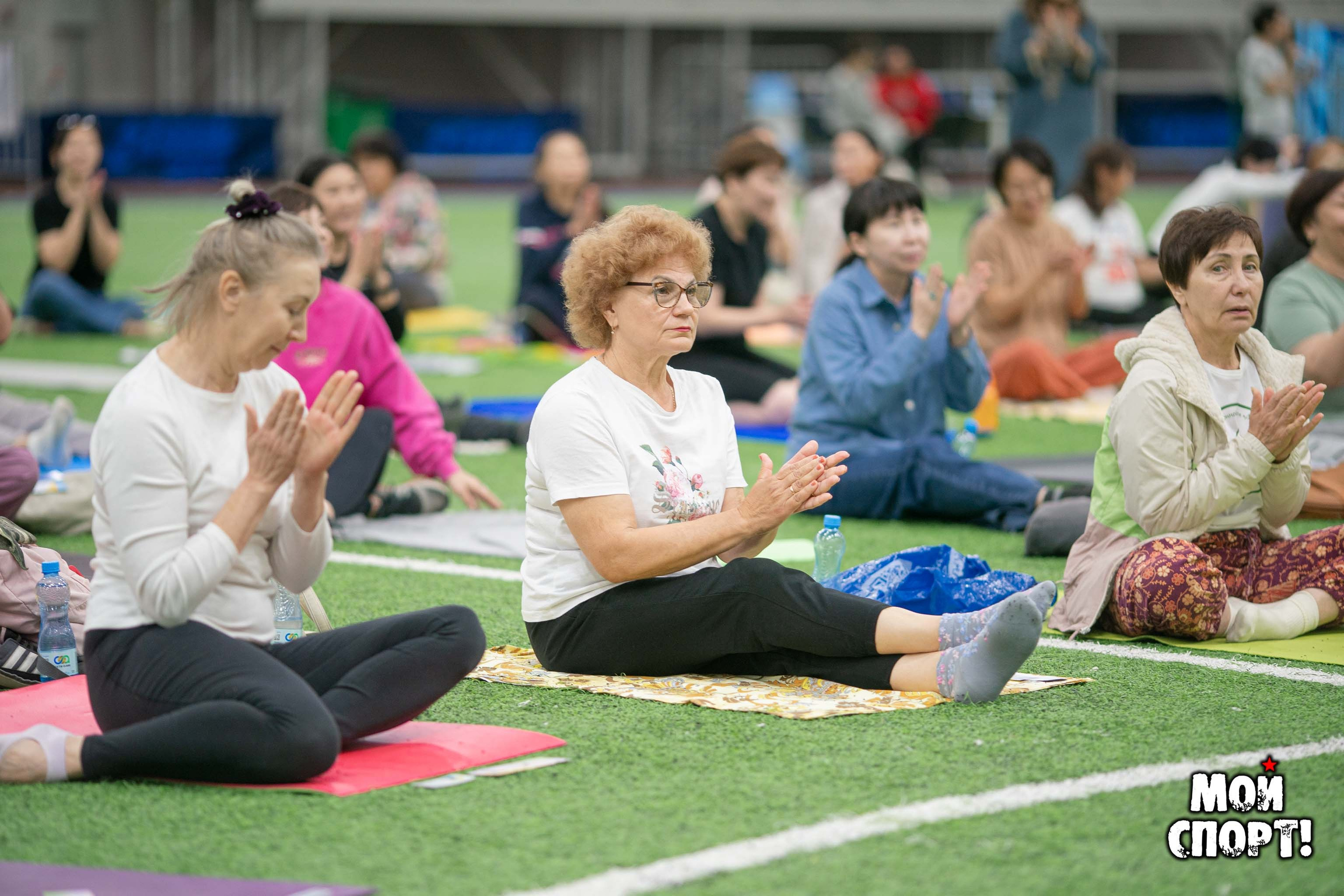 XI Международный день йоги. Студия «Мой Спорт!» — все о спорте в Якутии