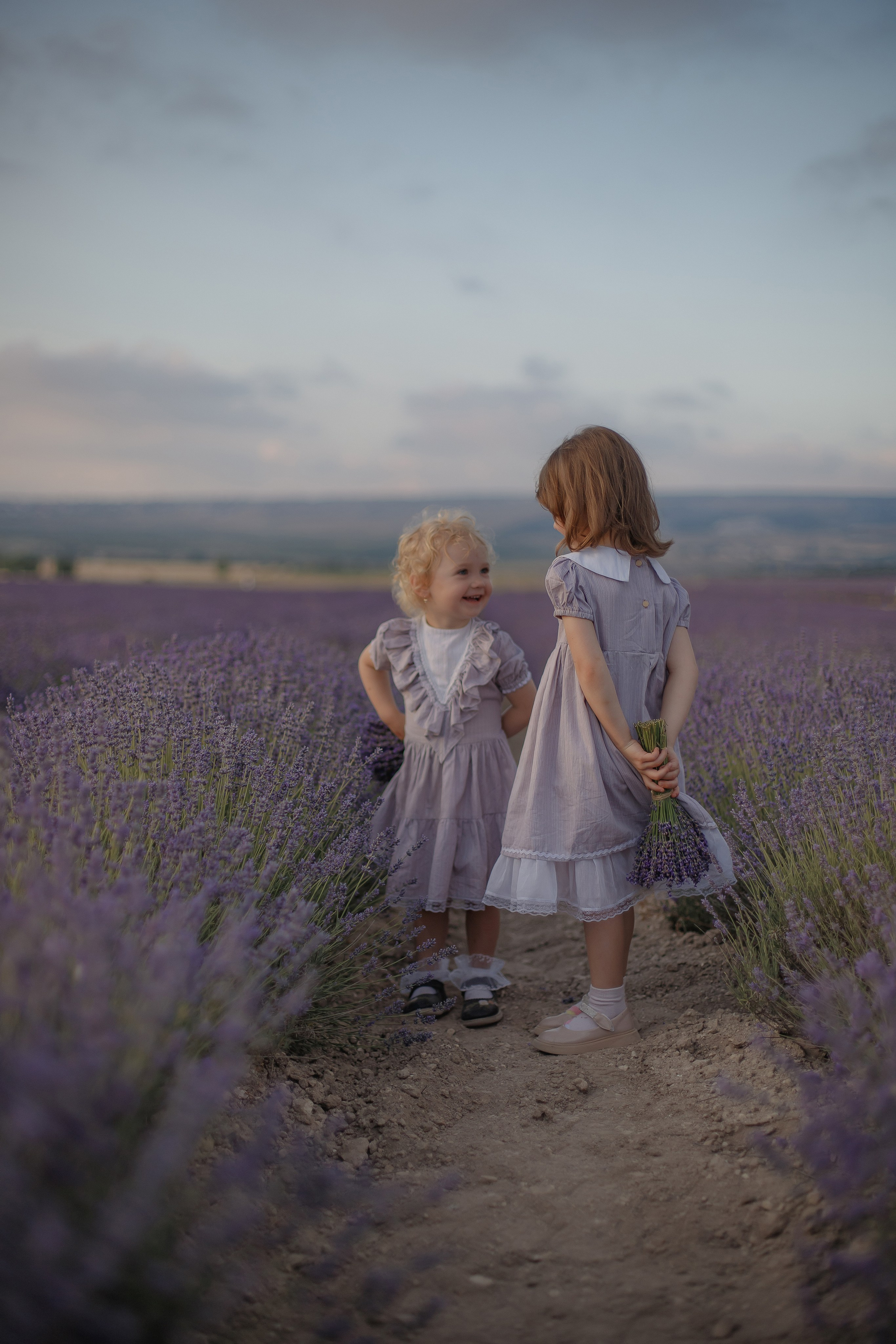Прогулка на лавандовом поле. Семейный и детский фотограф в Крыму Екатерина Швец