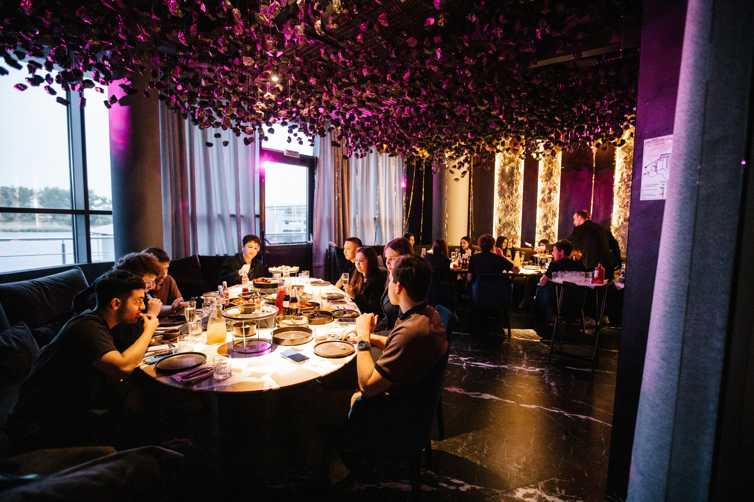 День рождения Даны, ресторан «Мейсон годс»