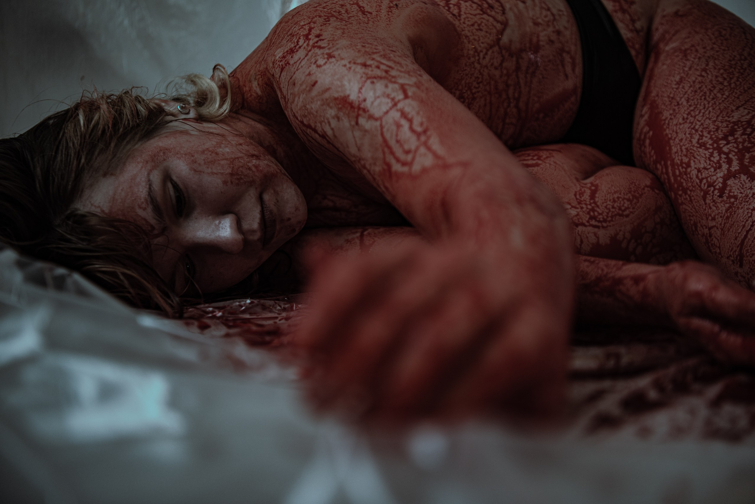 Кровавая фотосессия