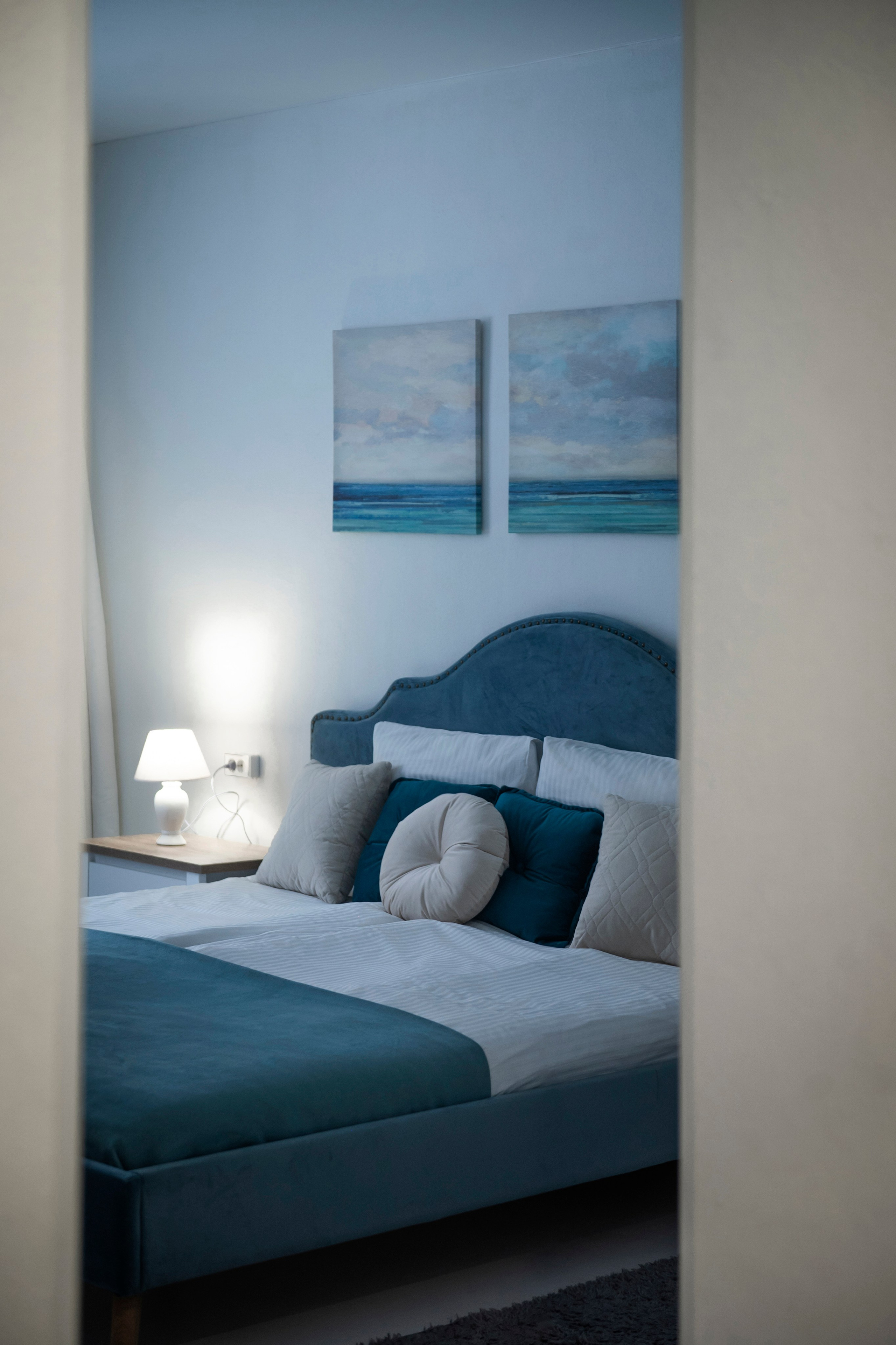 НЕДВИЖКА. Фотограф Вера Демидкова