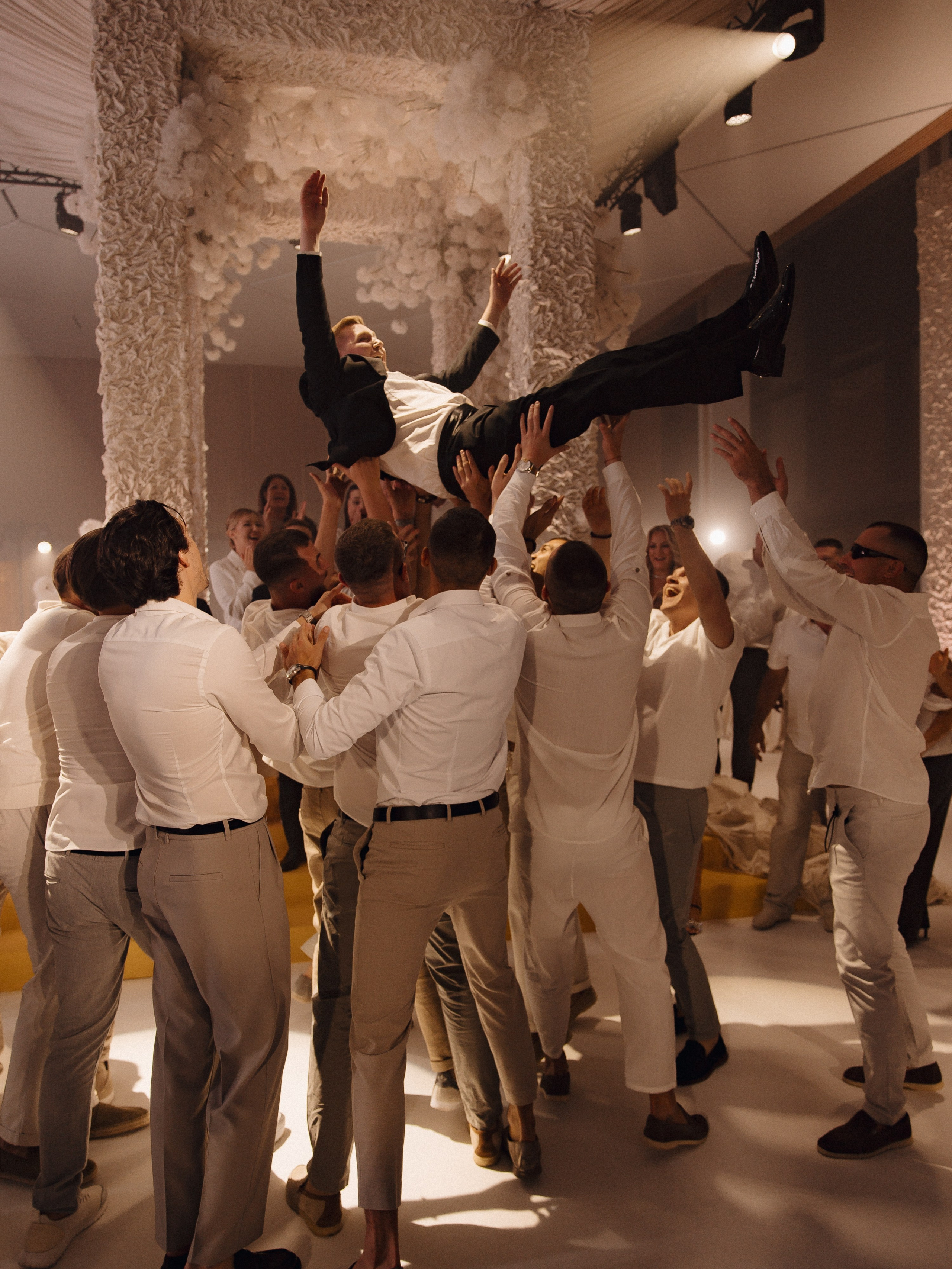 МАРК И ТАНЯ, ПАРК СИТИ, FA-TA EVENT. Свадебный и индивидуальный фотограф в Челябинске Евгения Негодяева