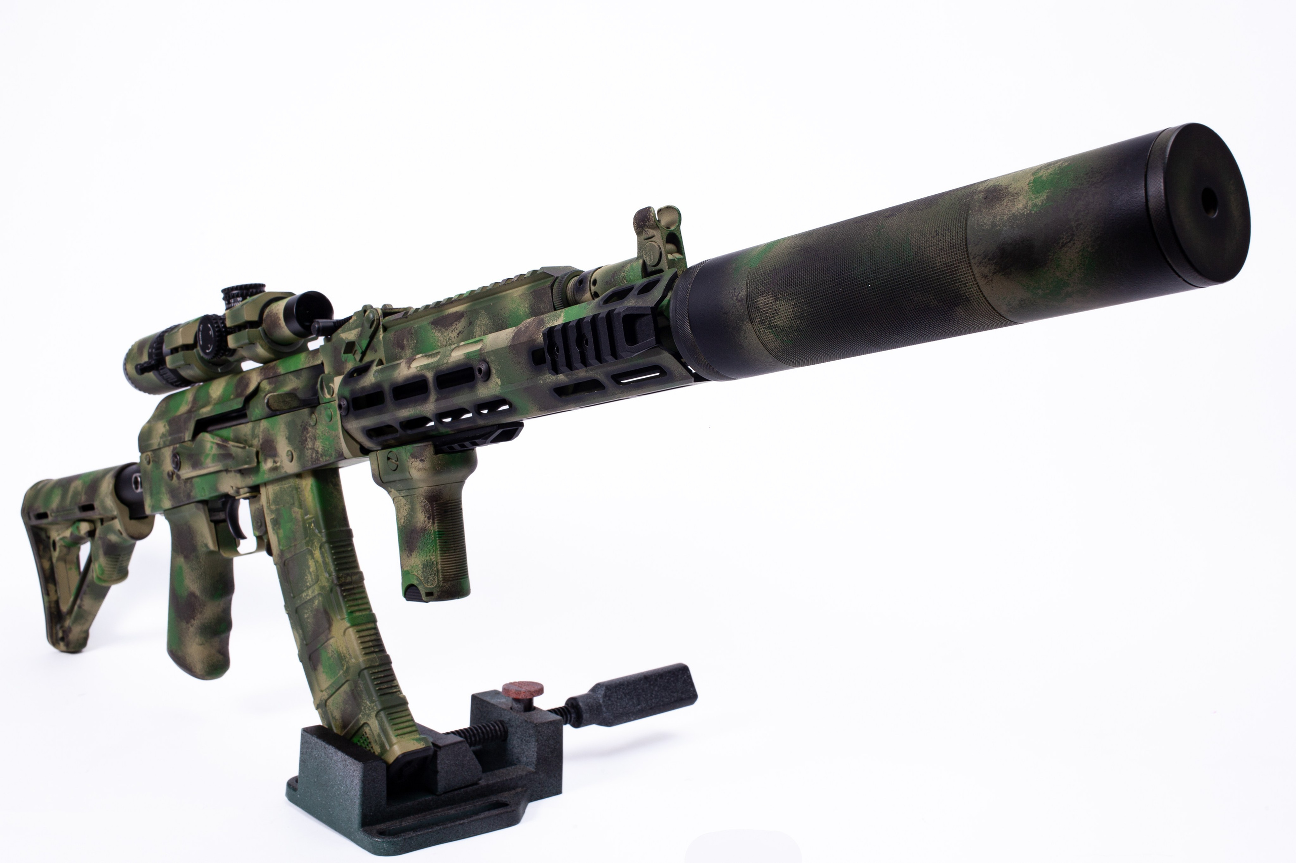 Покраска в Камуфляж. Страйкбольная мастерская Бигич Воркшоп