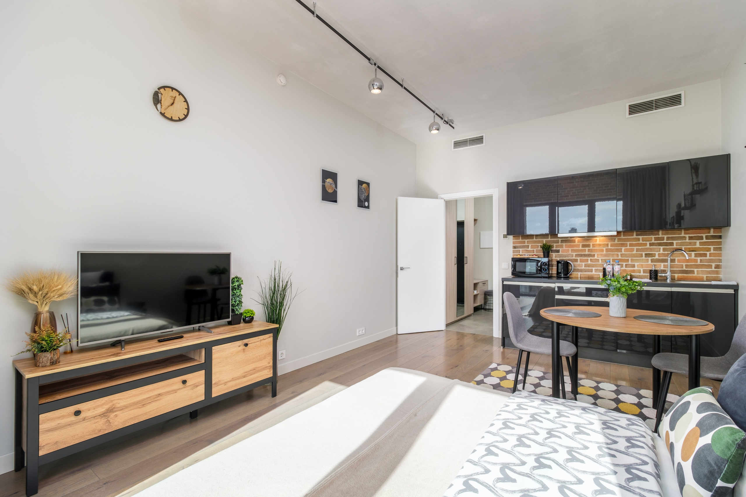 Интерьерная съёмка апартаментов