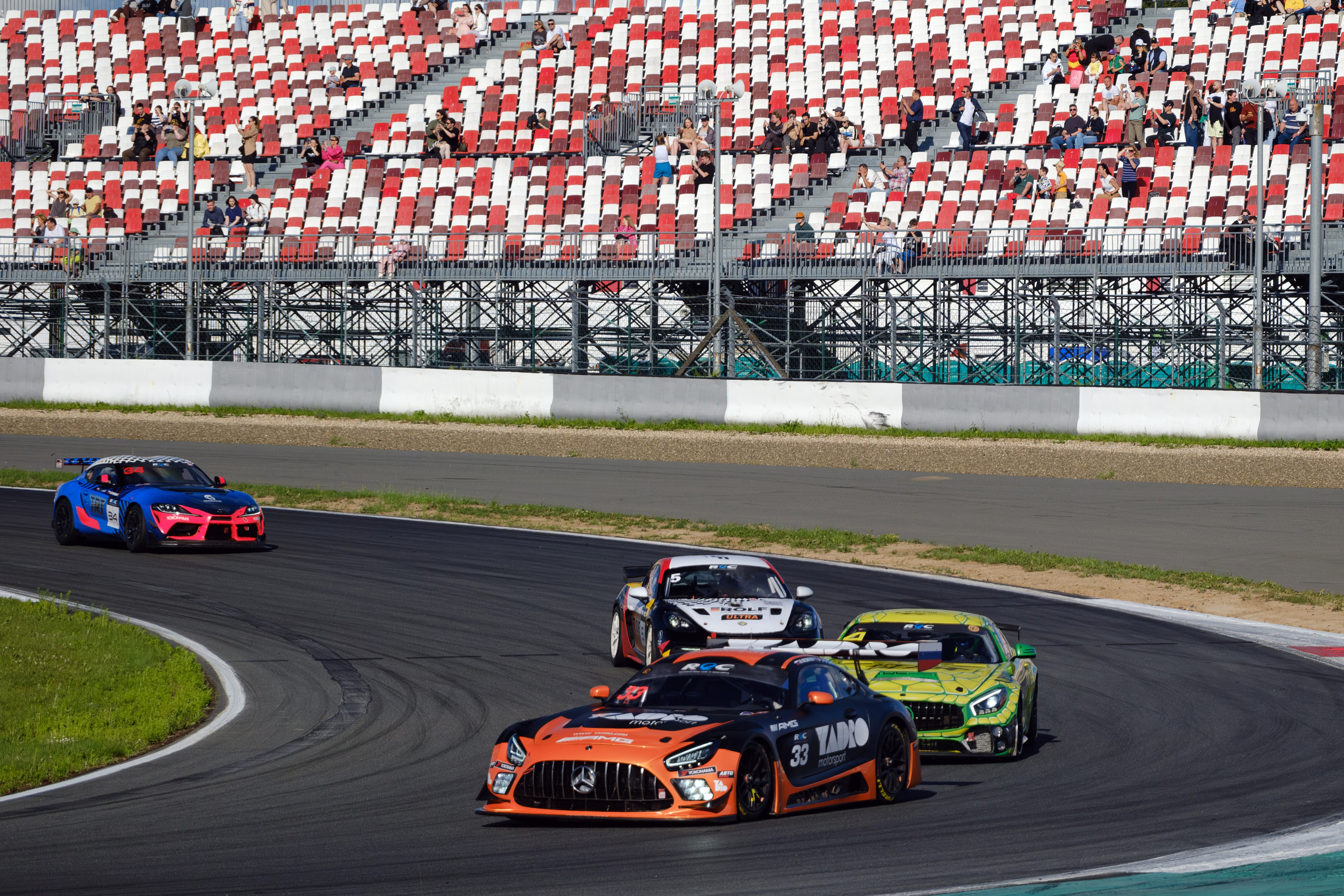 Российская серия гонок на выносливость. Авто и мотоспорт — фотограф Антон Медведев iCoguar