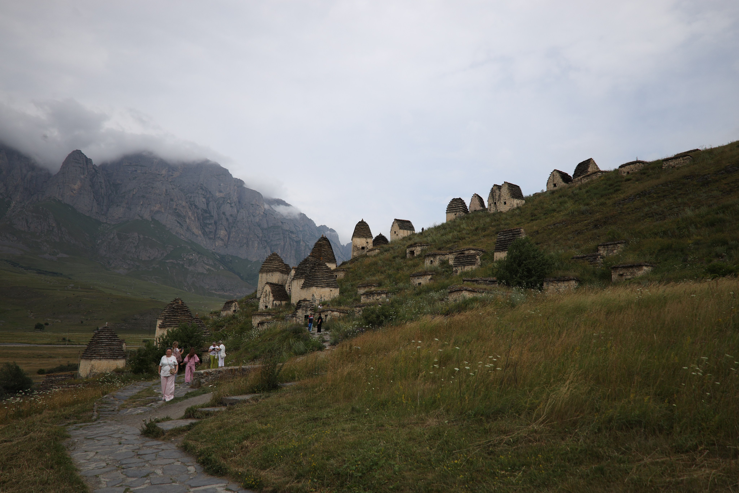 Северная Осетия июль 2025 год. Кармадон, Даргивз и Цей. Семейный детский фотограф Краснодарский край Оксана Колос