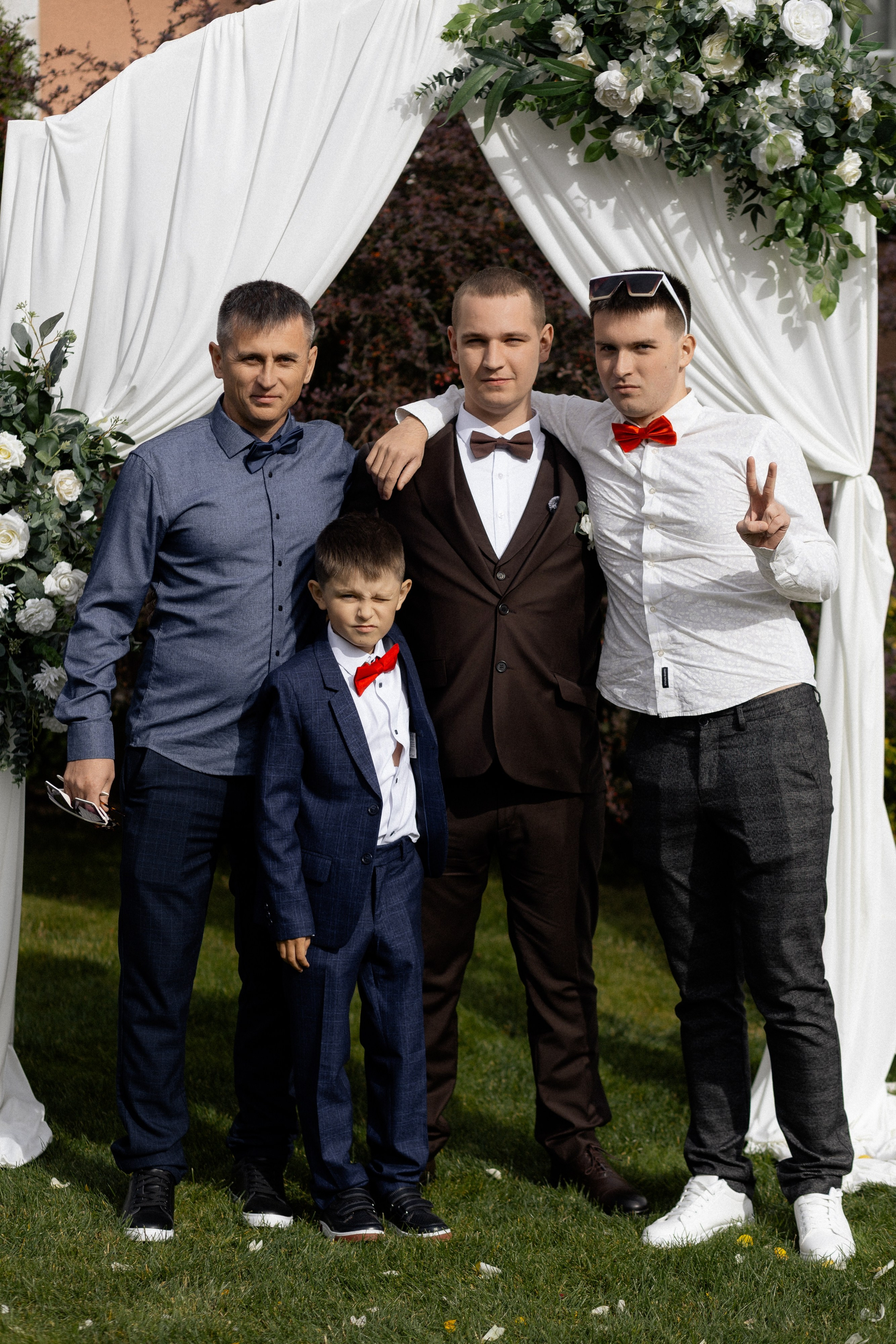 Свадебная фотосессия Анастасии и Игоря в Усадьбе Легенда. Свадебный фотограф в Минске/Беларуси Сергей Спиридонов