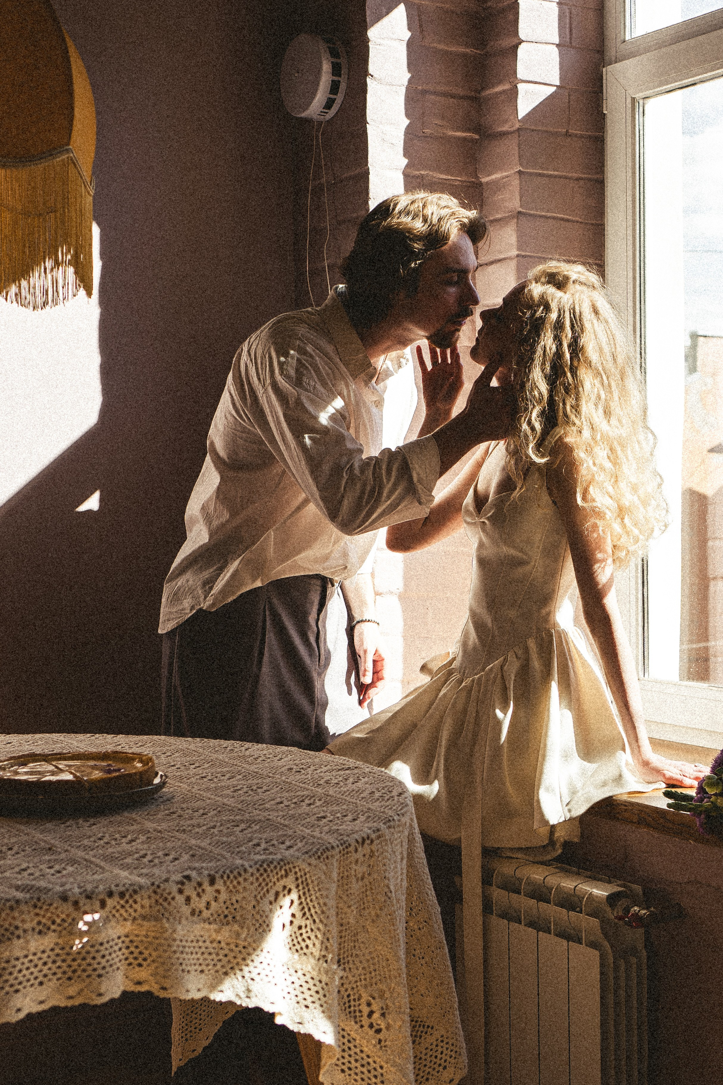 СВАДЕБНАЯ ПРОГУЛКА ПО ПЕТРОГРАДКЕ ВЕСНОЙ. СВАДЕБНАЯ ФОТОСЕССИИЯ НА ПЕТРОГРАДКЕ. Профессиональный фотограф, Санкт-Петербург — Виктория Богомолова