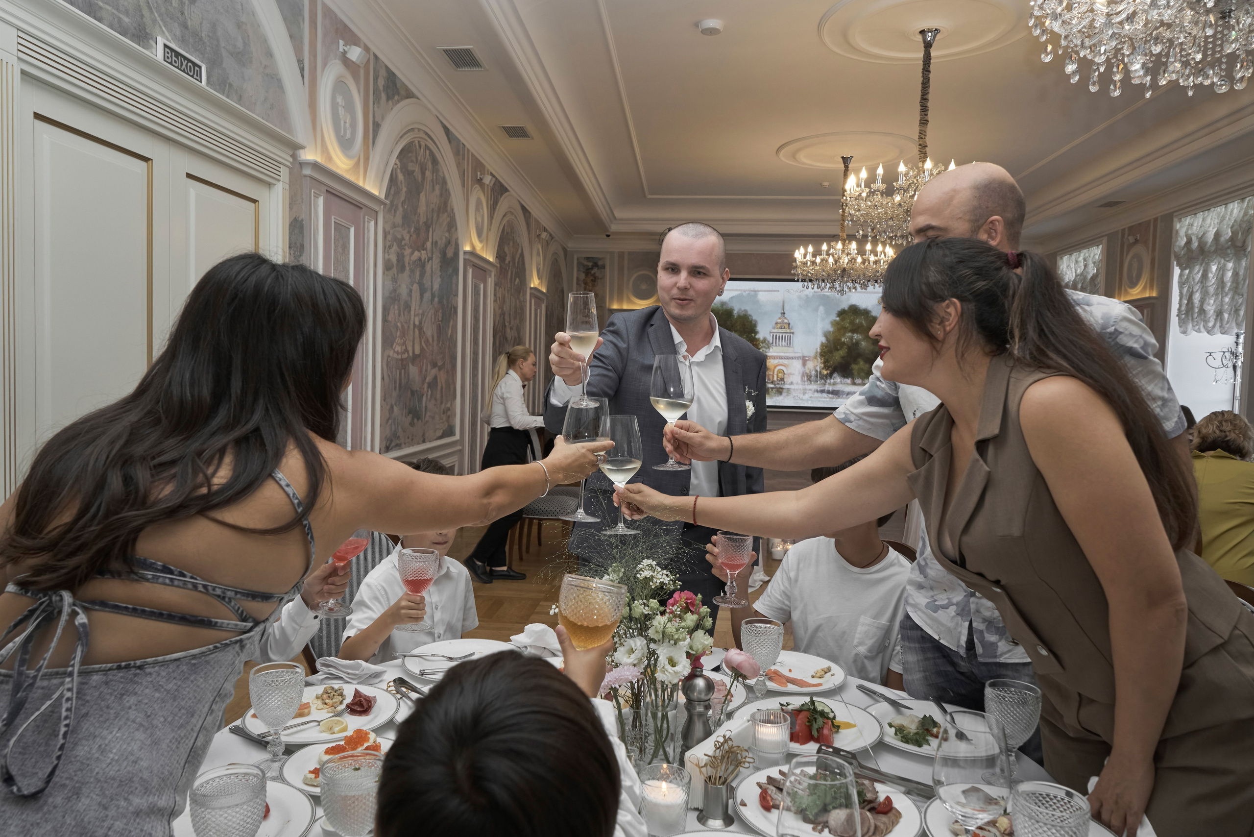 Лиза и Алексей. Нескучная классика. Свадебный, семейный и контент фотограф в Санкт- Петербурге Елена Грие