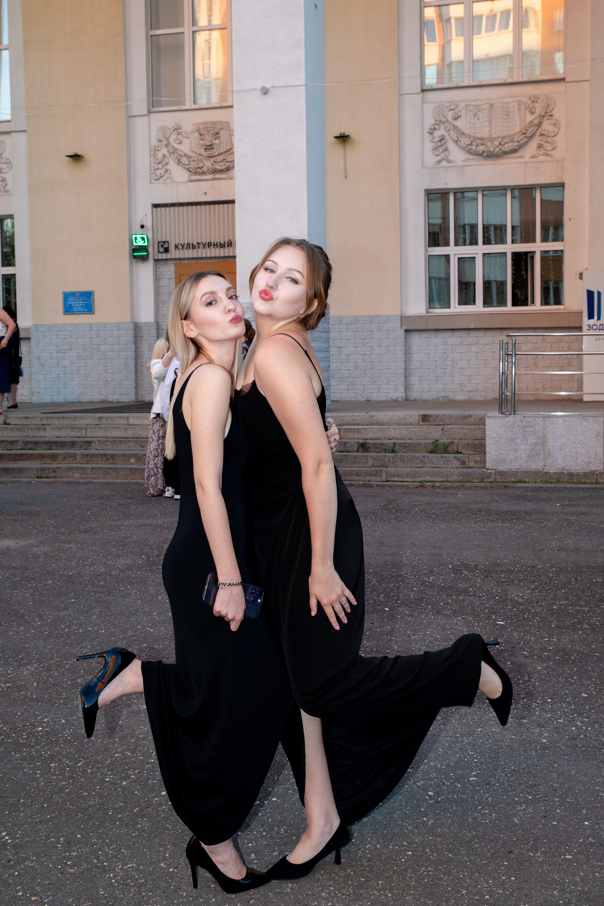 Выпускной 2024 Протон. Фотограф в Москве Яна Полосина