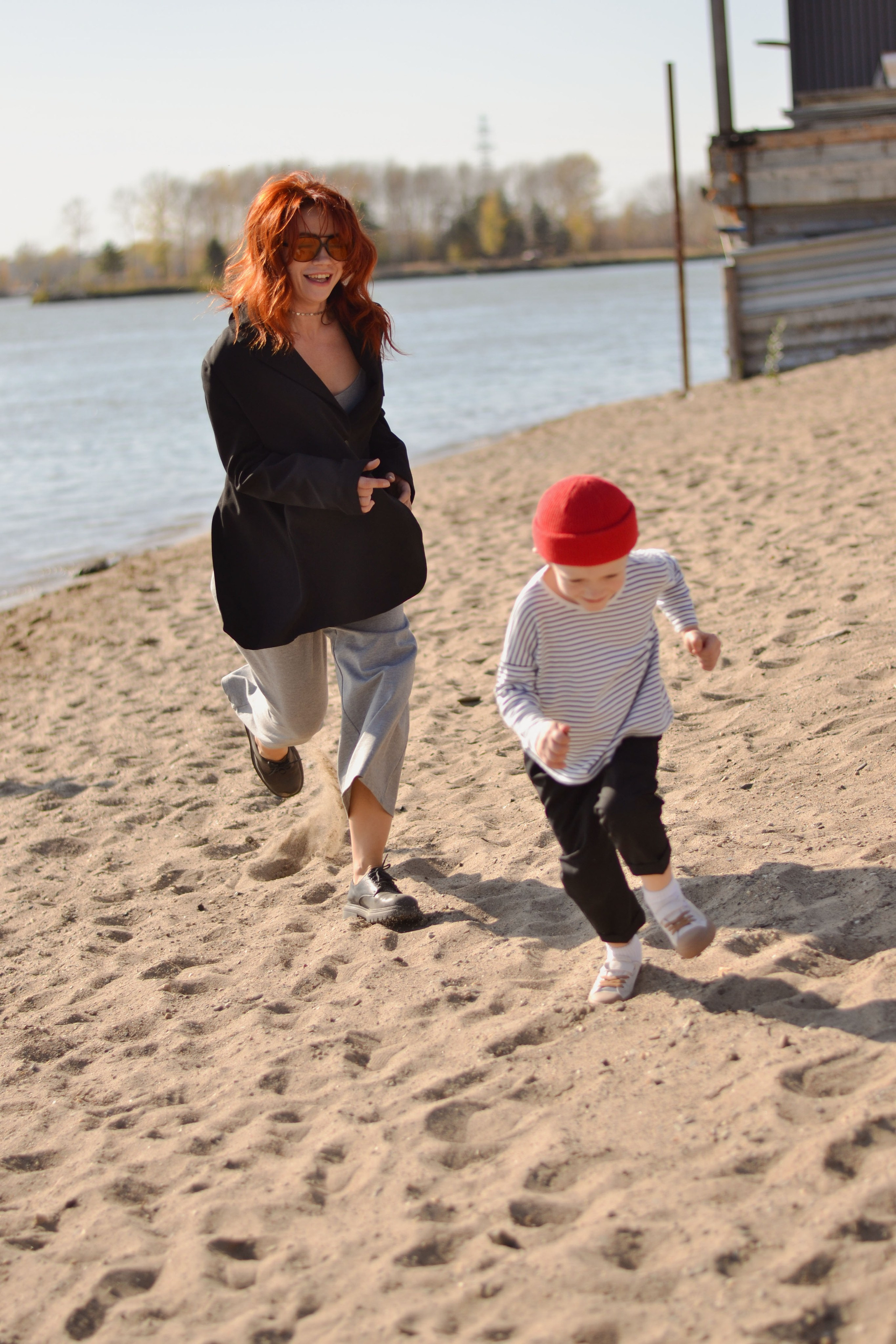 На берегу. Фотограф Ольга Дмитриева. Новосибирск