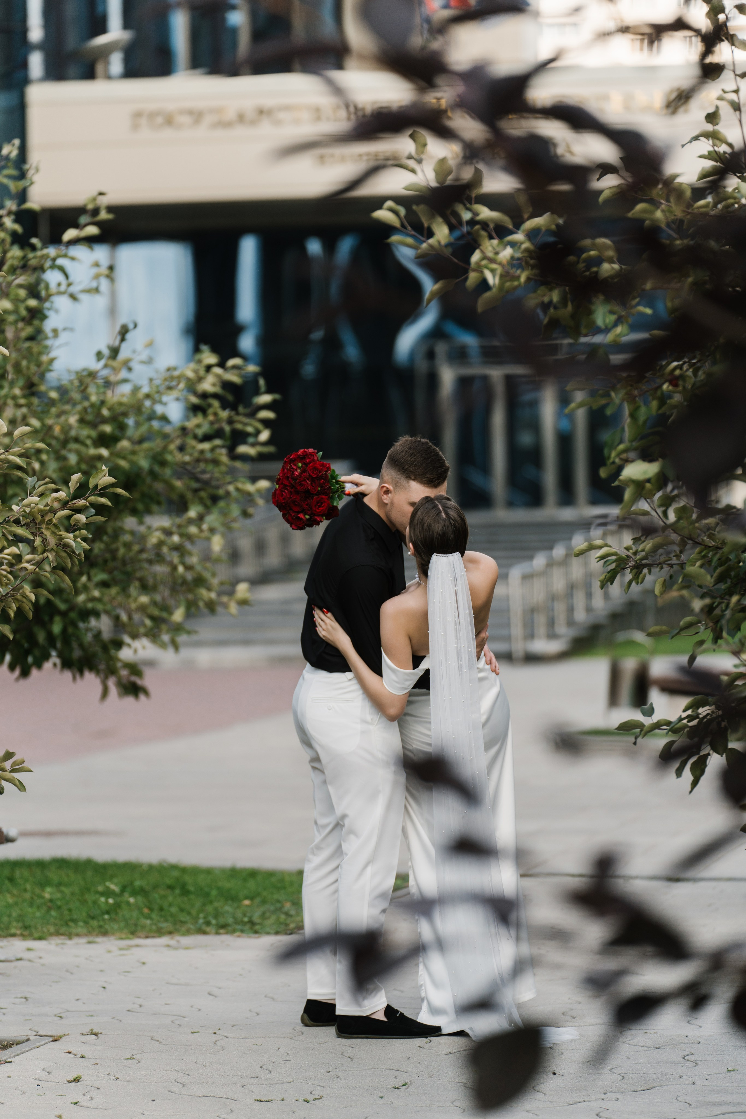 К | В. Свадебный и семейный фотограф в Новосибирске Светлана Варутина