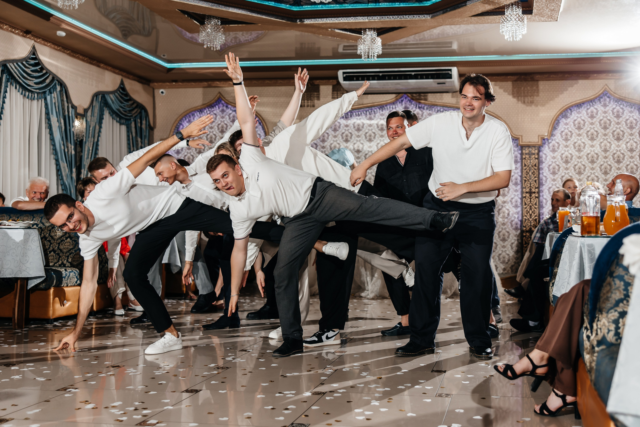 Анонс свадьбы Марии и Игоря. Банкет в ресторане Мероба. Свадебный фотограф в Крыму и Севастополе Ольга Баскакова