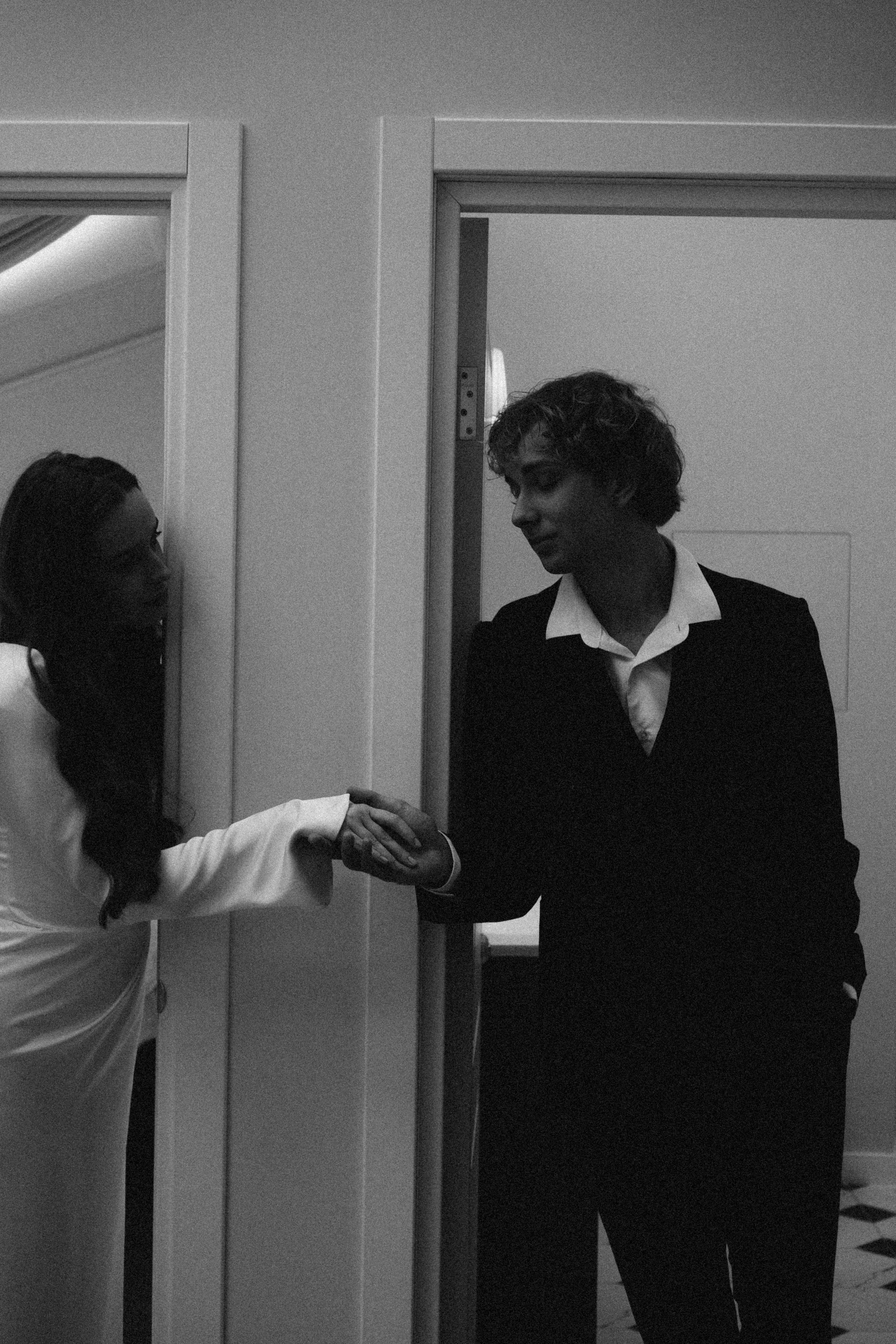 СВАДЕБНАЯ СЬЕМКА В ОТЕЛЕ. СБОРЫ ЖЕНИХА И НЕВЕСТЫ И ТАКЖЕ ТОР И ПОДГОТОВКА К ПРОГУЛКЕ. Профессиональный фотограф, Санкт-Петербург — Виктория Богомолова