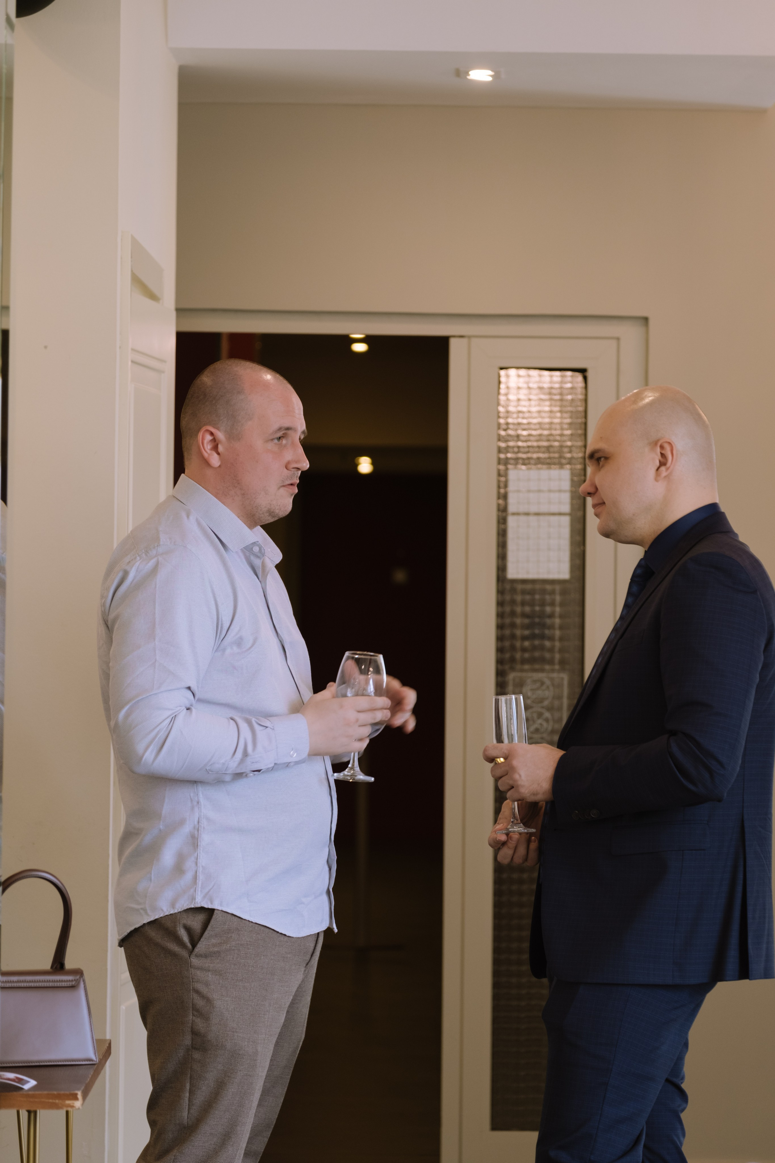 СВАДЕБНЫЙ БАНКЕТ НА ВЛАДИМИРСКОЙ В САНКТ-ПЕТЕРБУРГЕ (КАМЕРНАЯ СВАДЬБА). Профессиональный фотограф, Санкт-Петербург — Виктория Богомолова