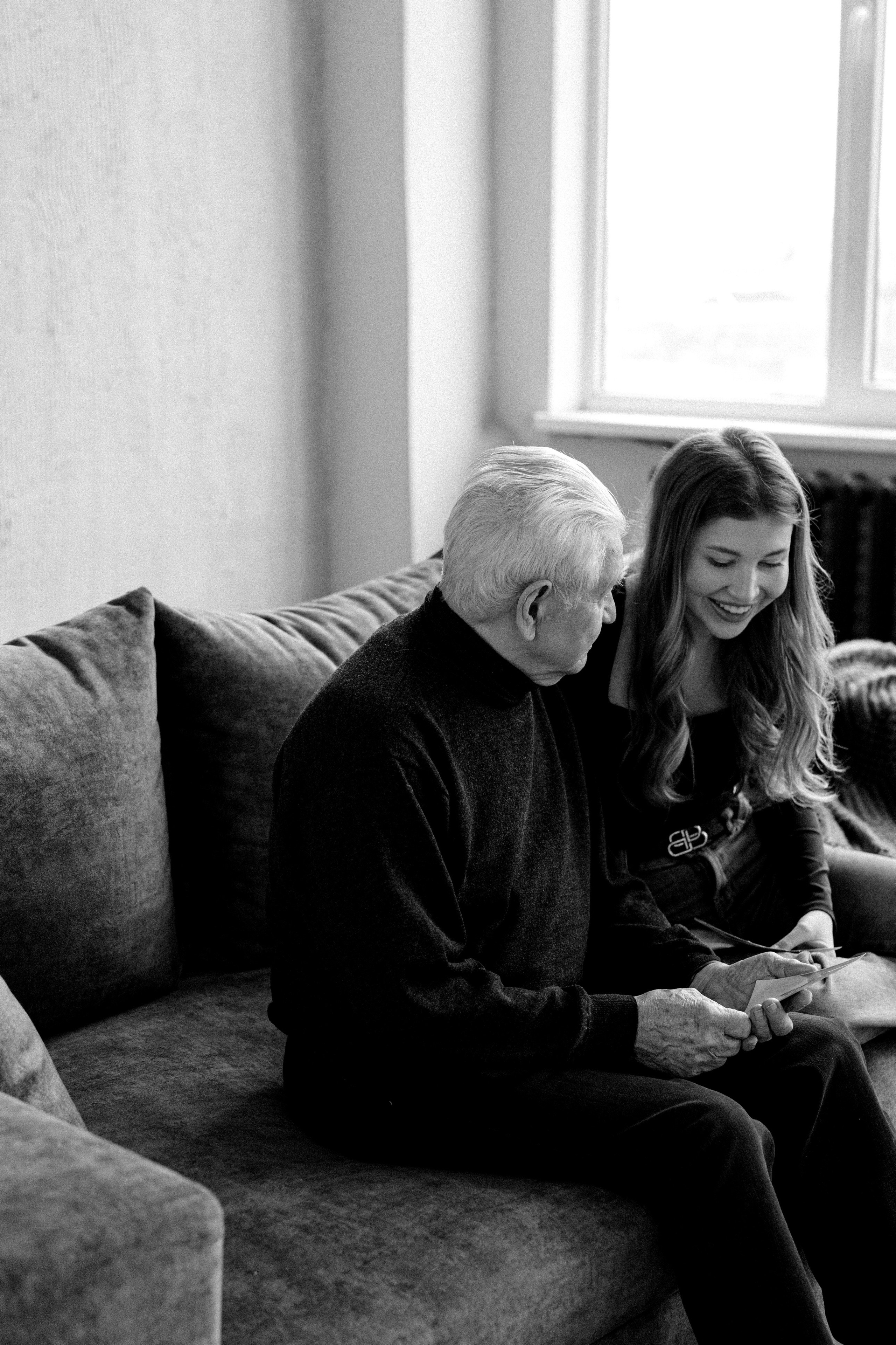 Анастасия и дедушка. Свадебный и семейный фотограф в Калининграде Анастасия Гриценко