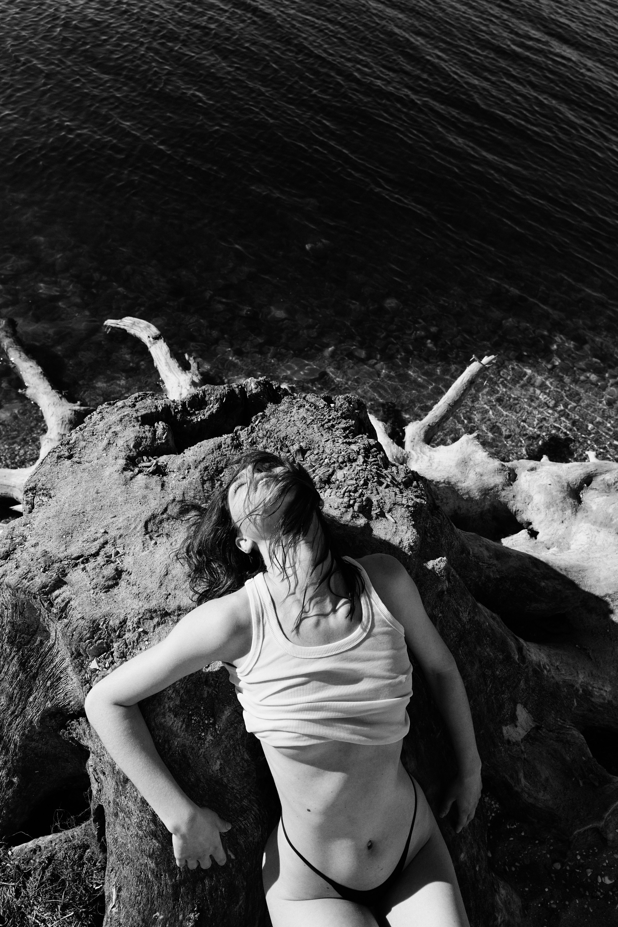 White rocks. Z H U R A V L E V