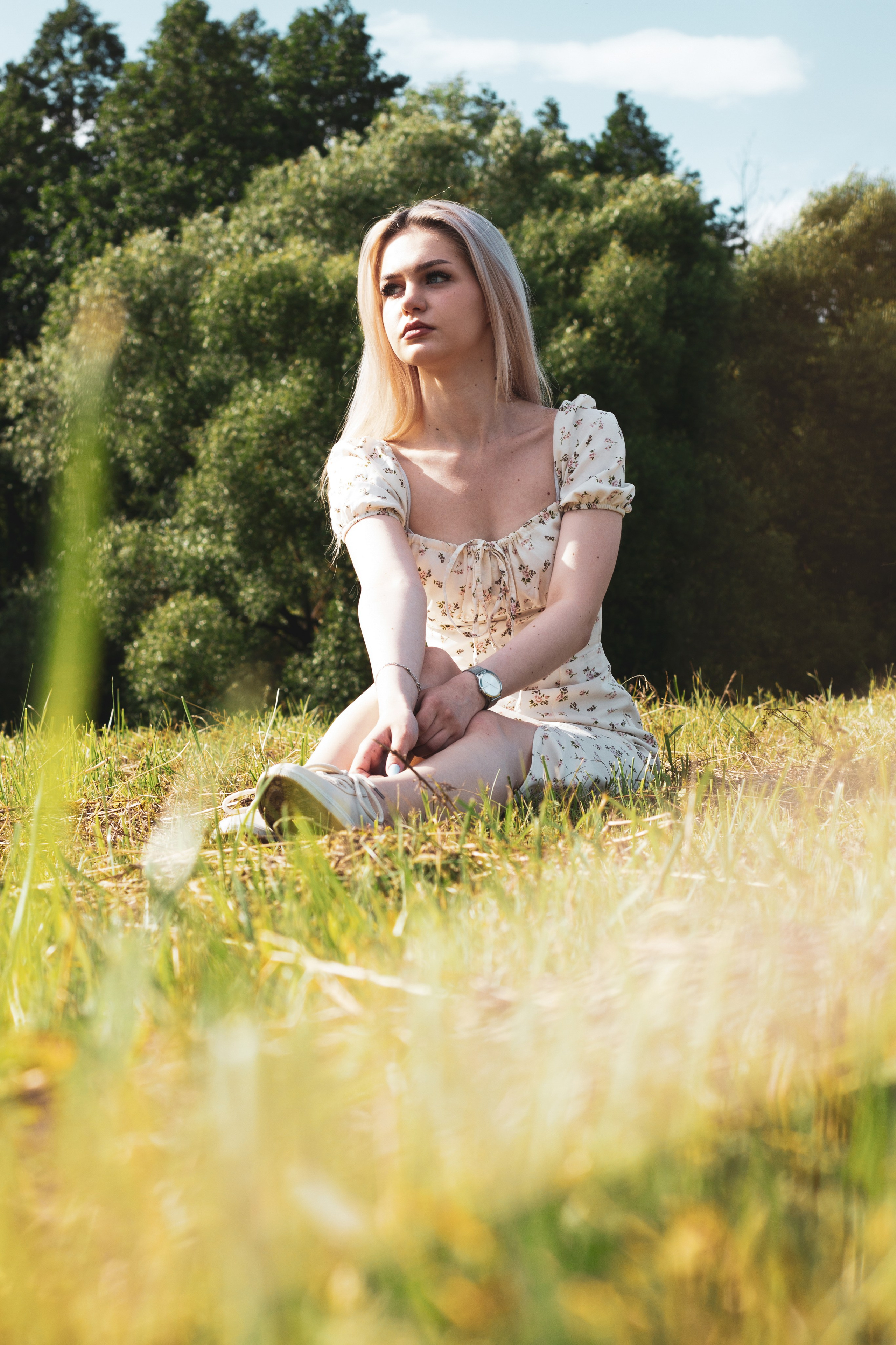 Уличная съемка — Владислава. Портретный фотограф в Орле. Готовые фото за 3 дня! Помощь в позировании. Советы по организации