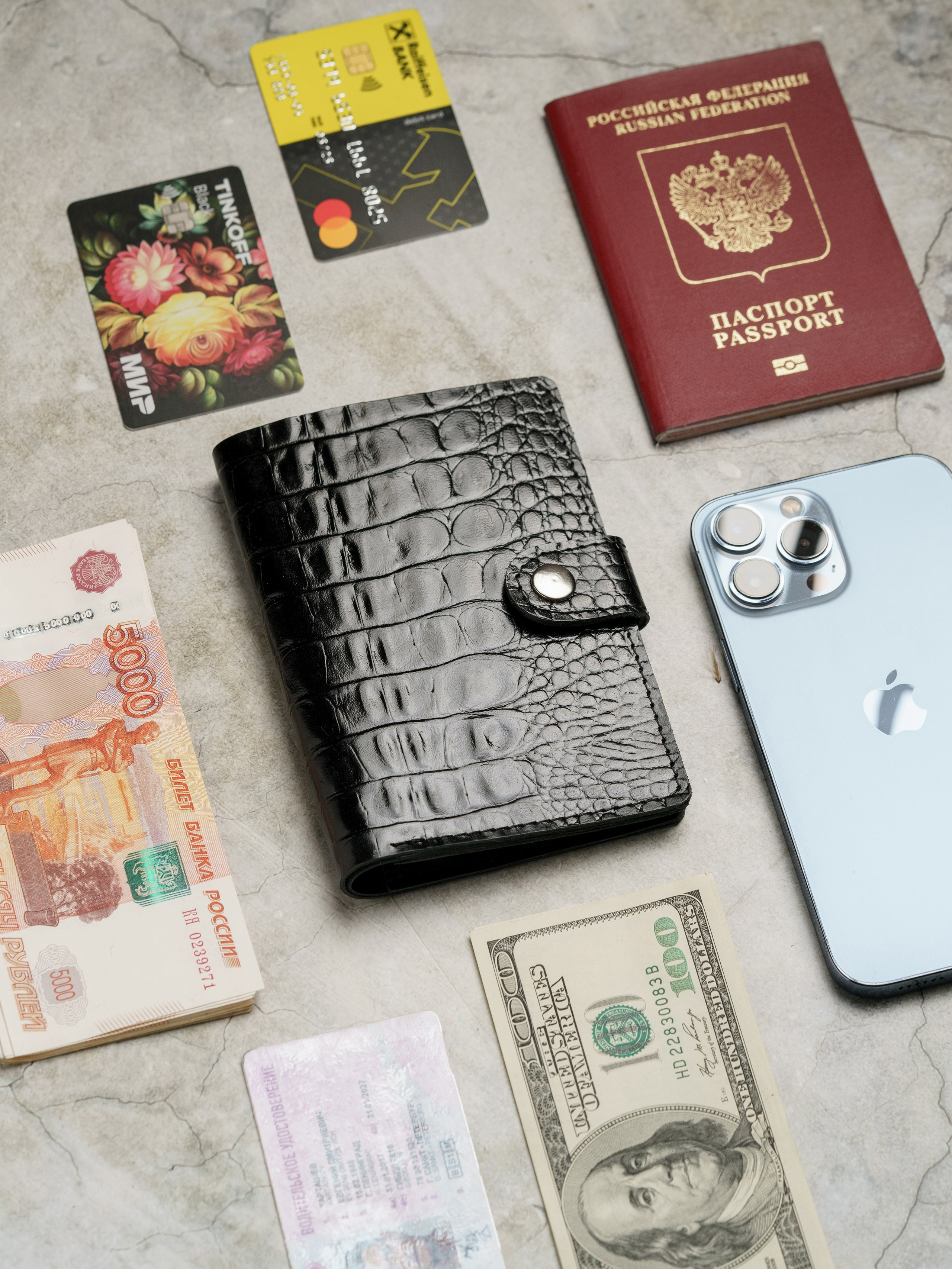 Съёмка кожгалантереи — фото и видео сумок, ремней, кошельков | KED Production. KED Production — продакшн из СПб. Создаём фото, видео и контент, который помогает брендам и селлерам продавать больше