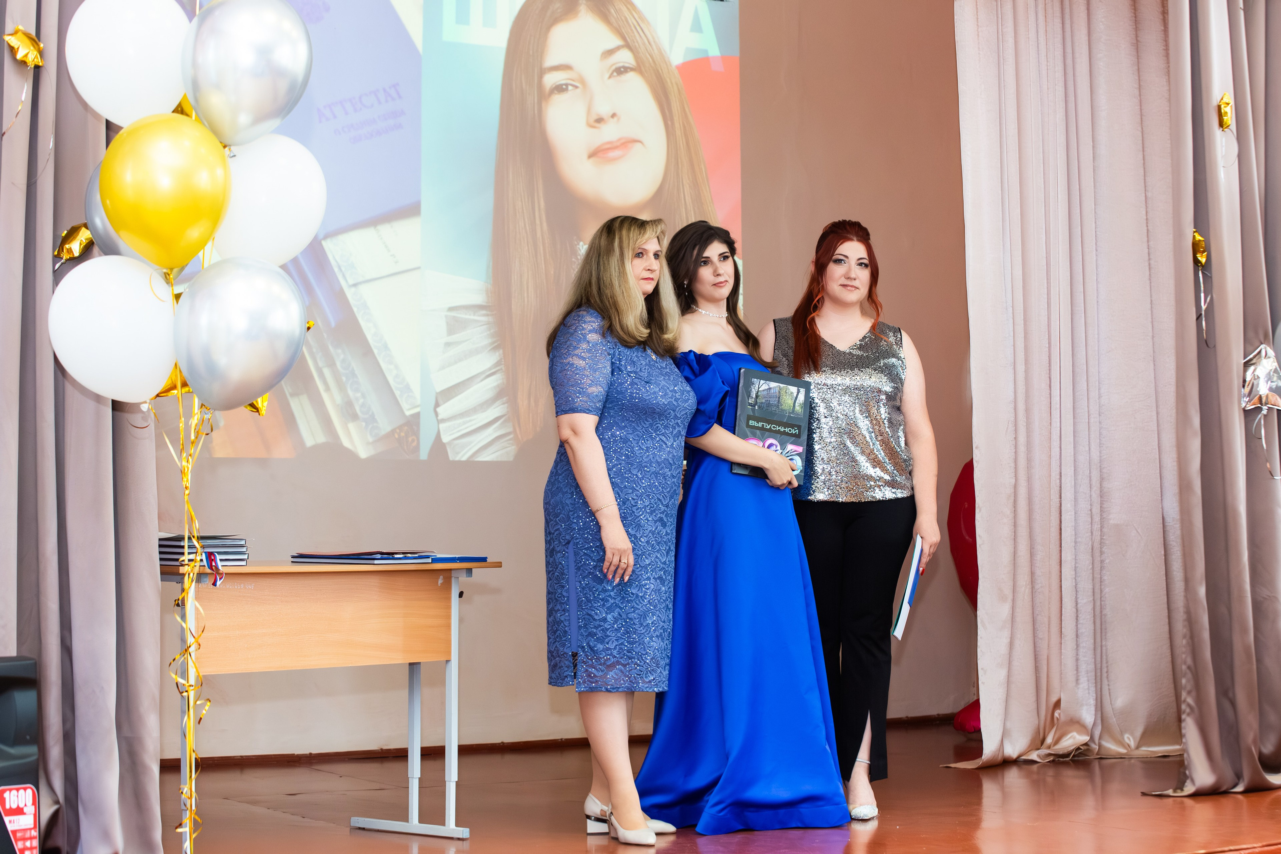 ВРУЧЕНИЕ ДИПЛОМОВ 2025. ТВОЙ АЛЬБОМ / ТВОИ ПРАВИЛА