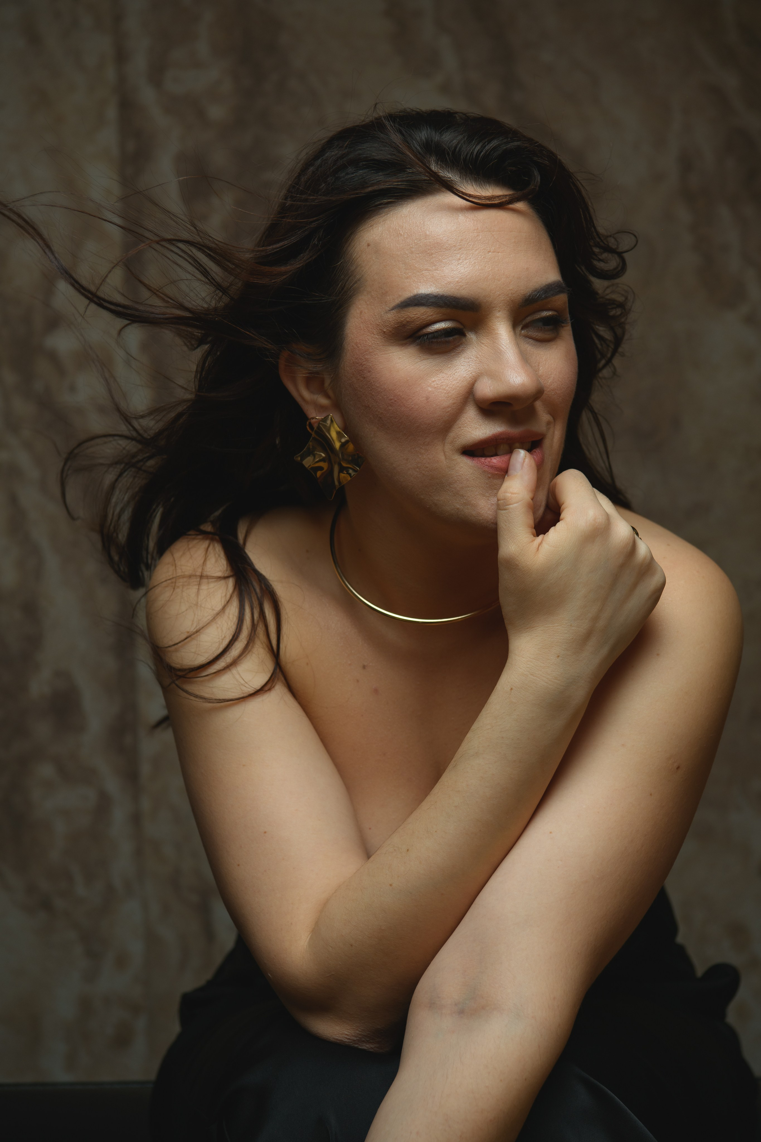 …Без слов — фотосессия для нее. Фотохудожник Нина Жихарева