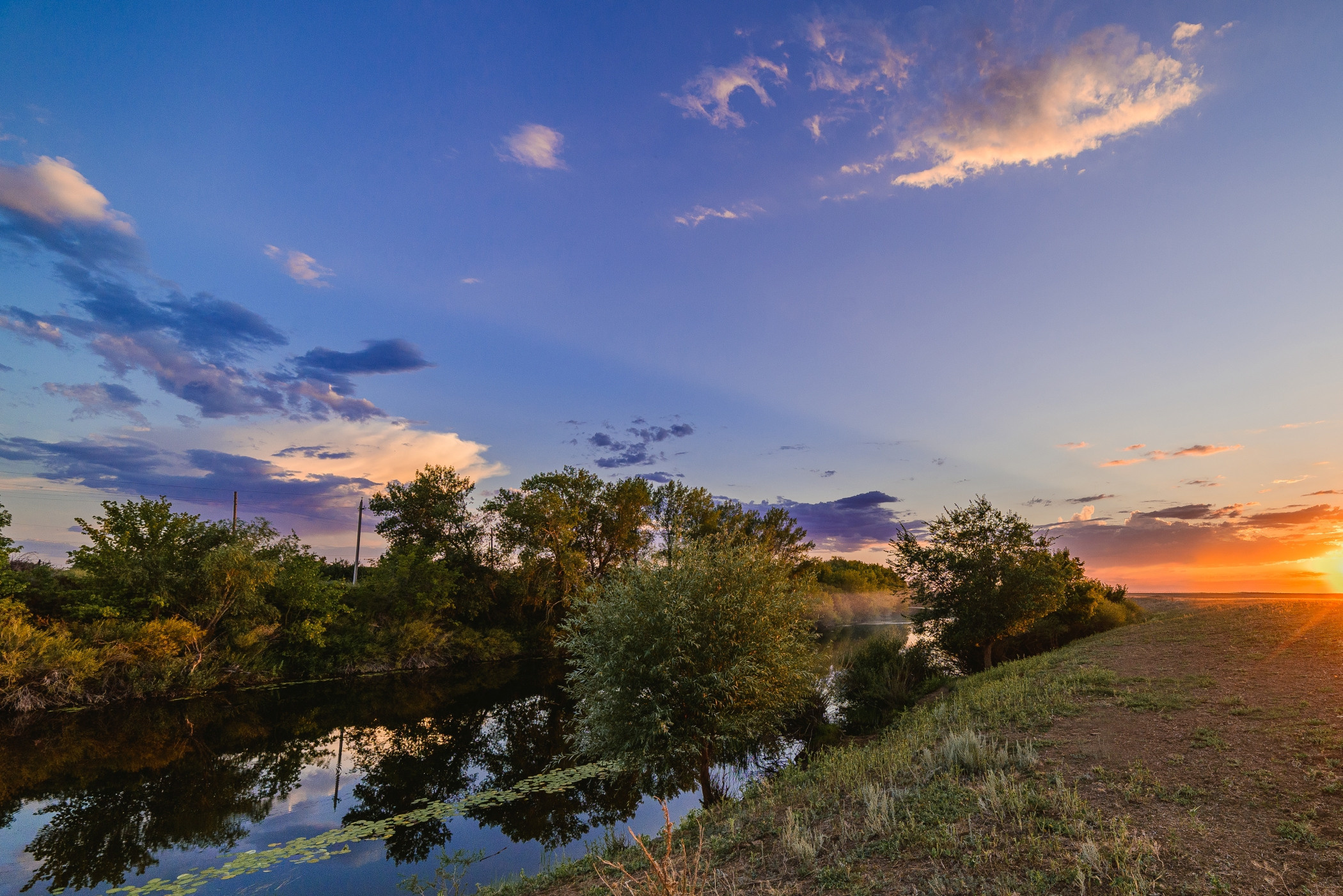 Чаган, закат, река, берег