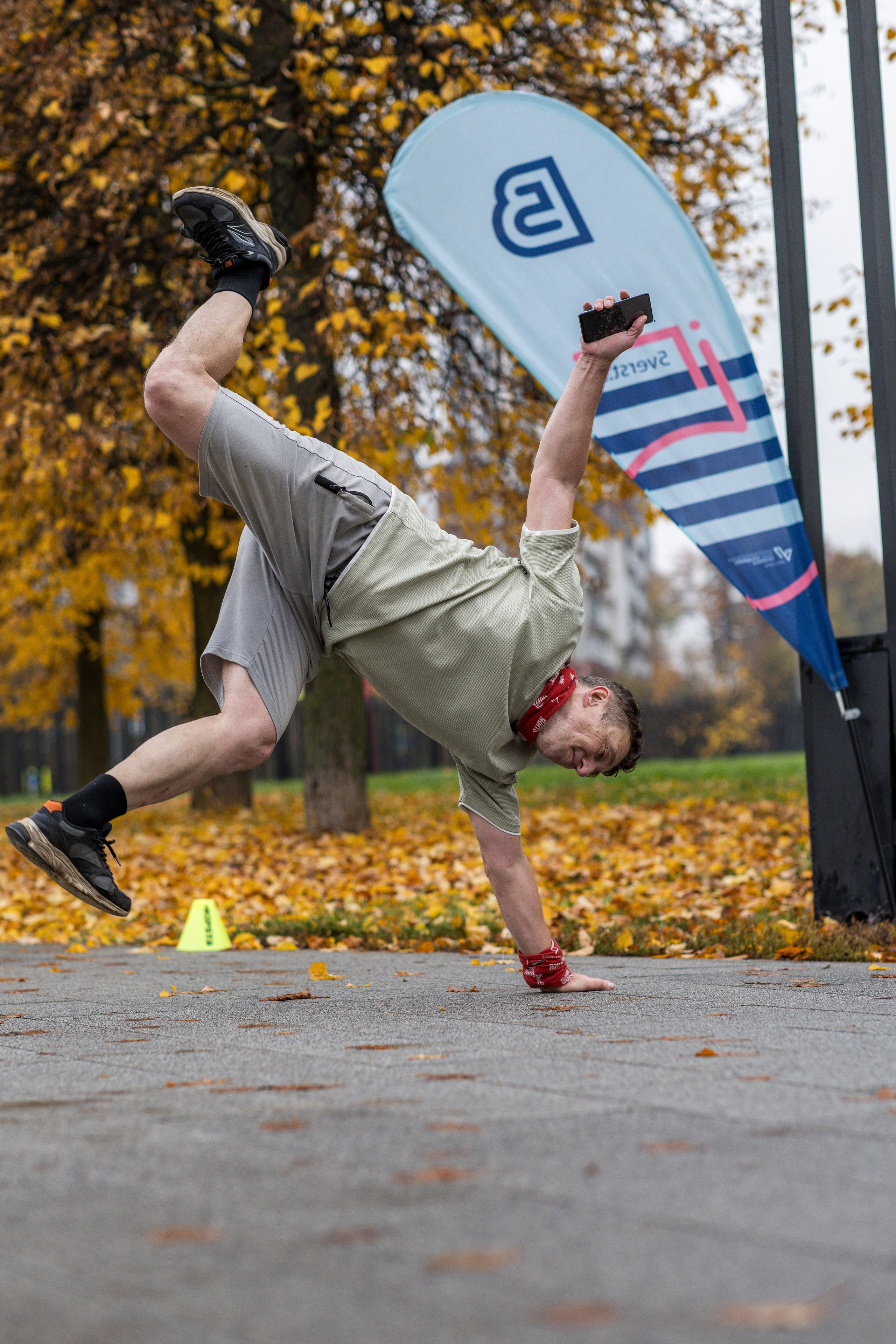 5 вёрст в Митино, 11.10.25. Фотограф Сергей Ловкий