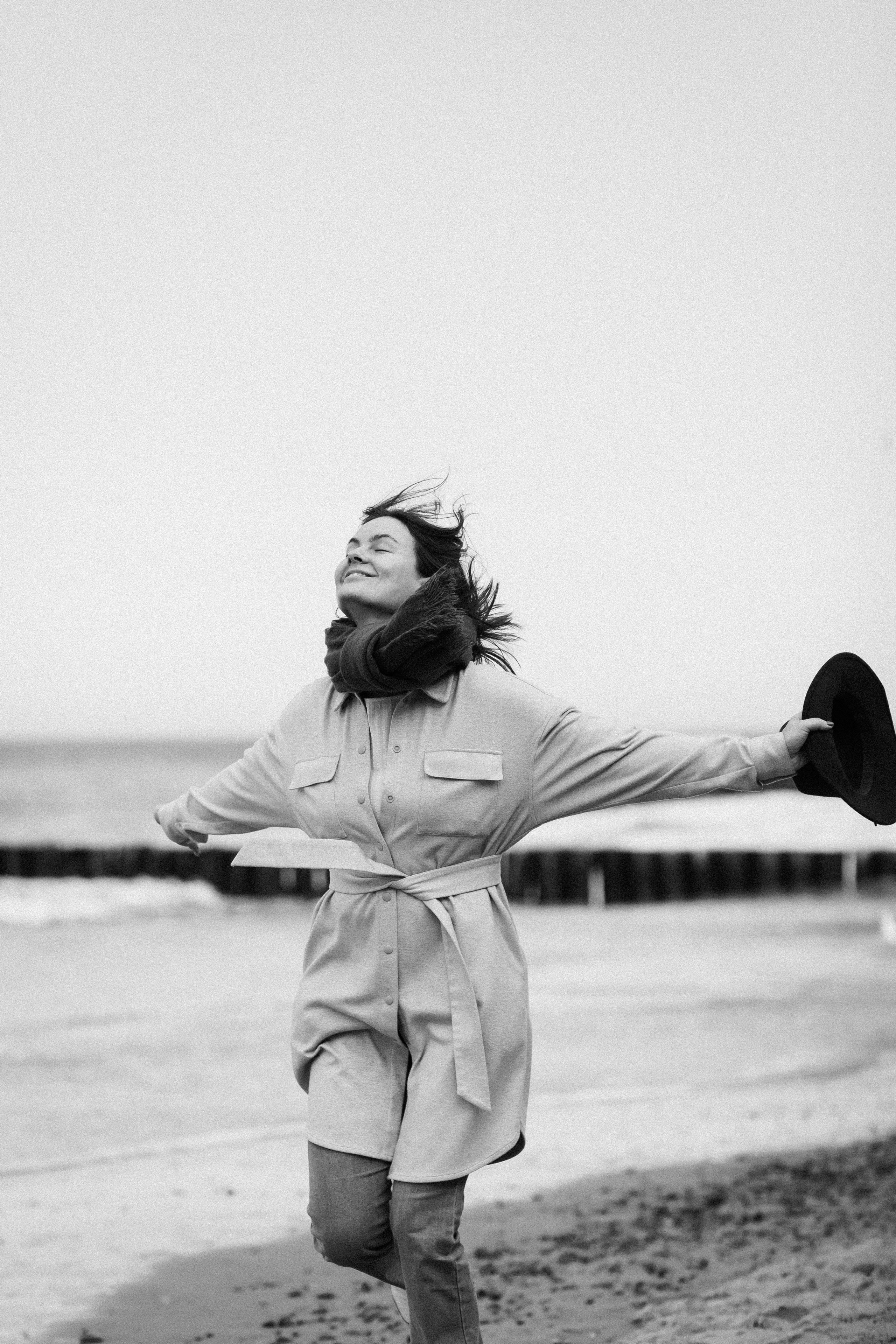 Юлия и осенняя Балтика. Фотограф Зеленоградск Красильникова Елена