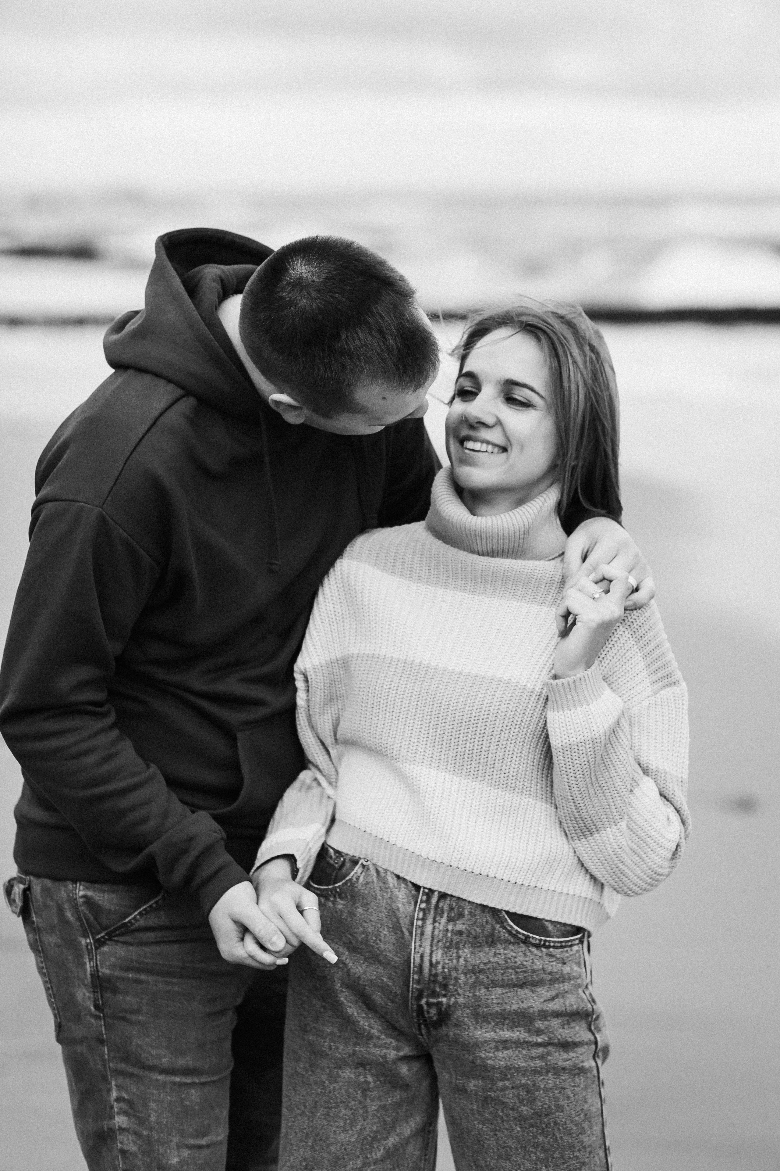 Александра с супругом и осенняя Балтика. Фотограф Зеленоградск Красильникова Елена