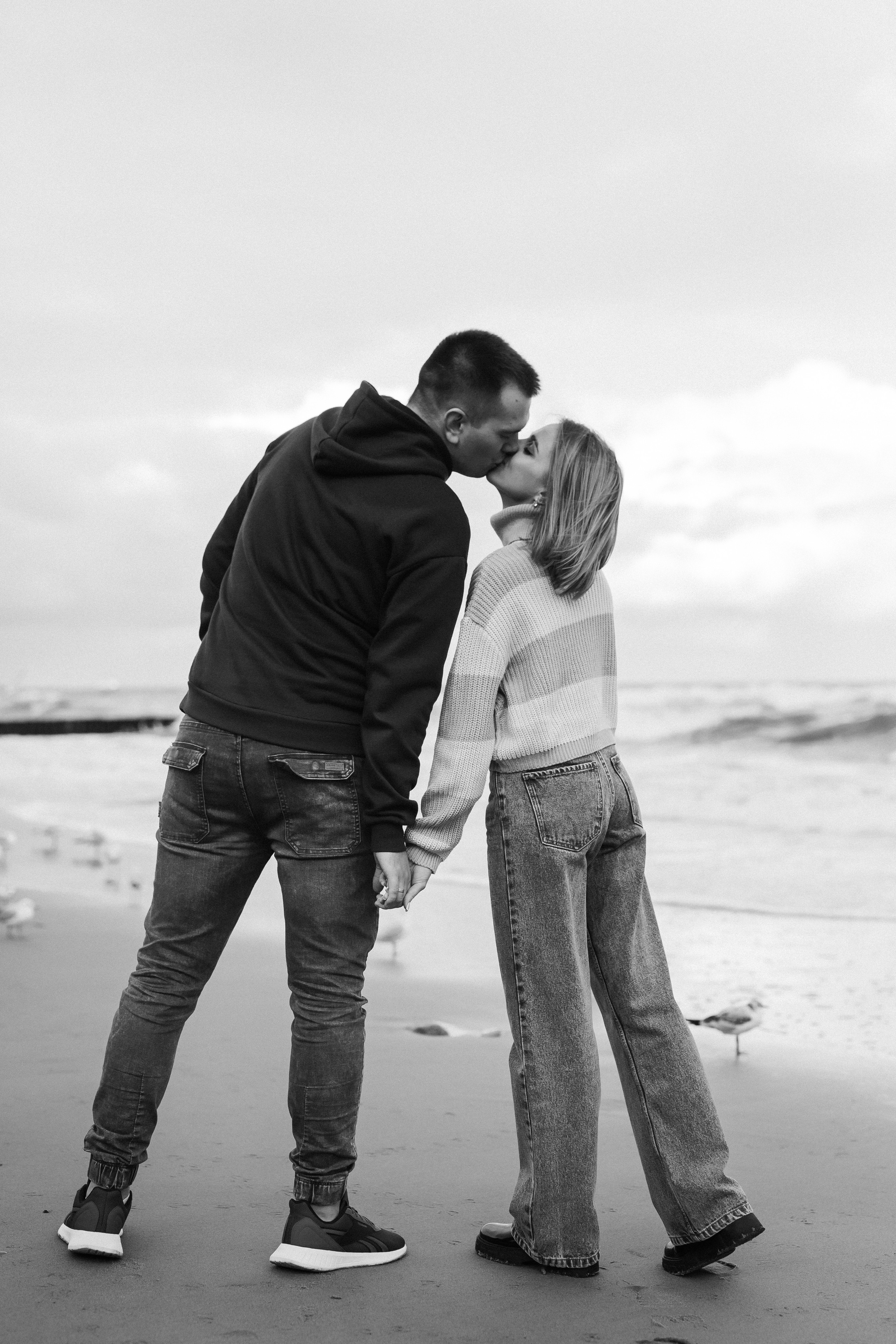 Александра с супругом и осенняя Балтика. Фотограф Зеленоградск Красильникова Елена