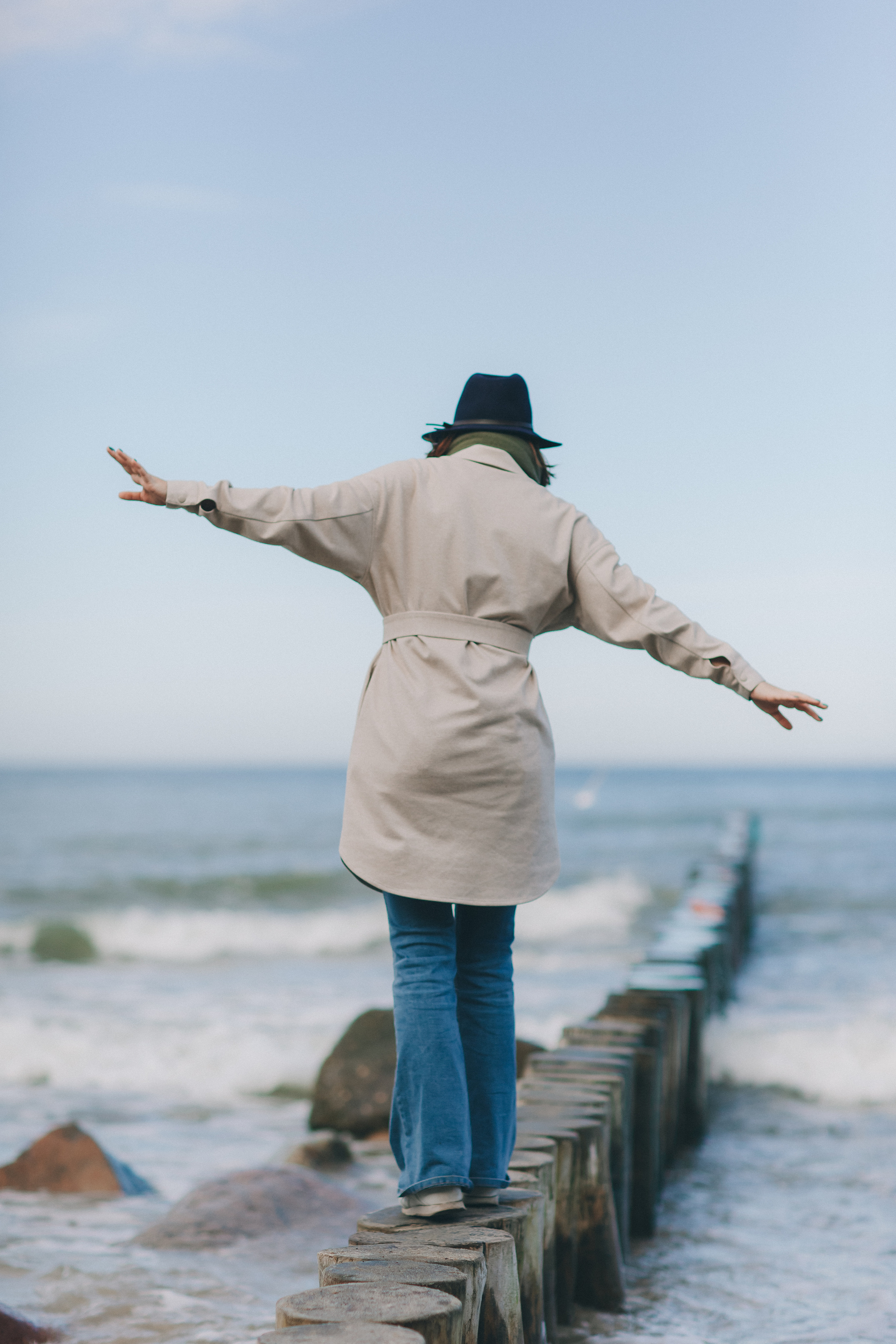 Юлия и осенняя Балтика. Фотограф Зеленоградск Красильникова Елена