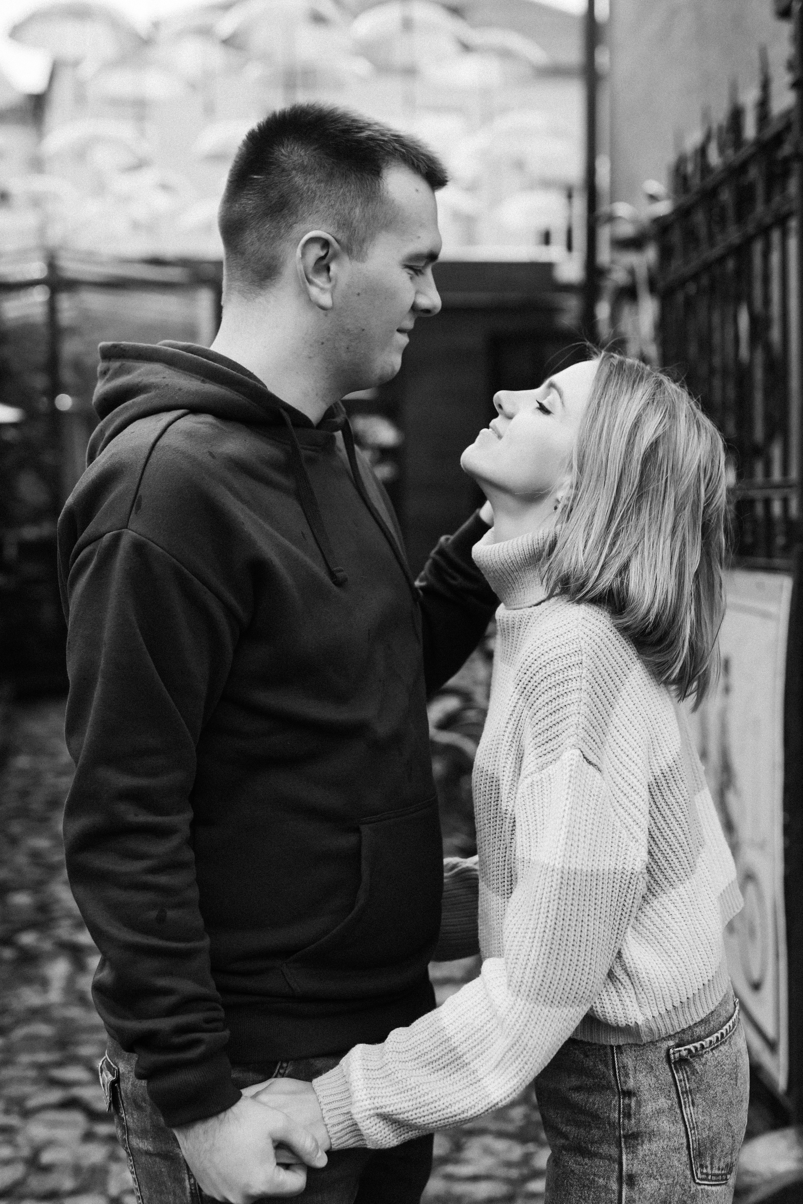 Александра с супругом и осенняя Балтика. Фотограф Зеленоградск Красильникова Елена