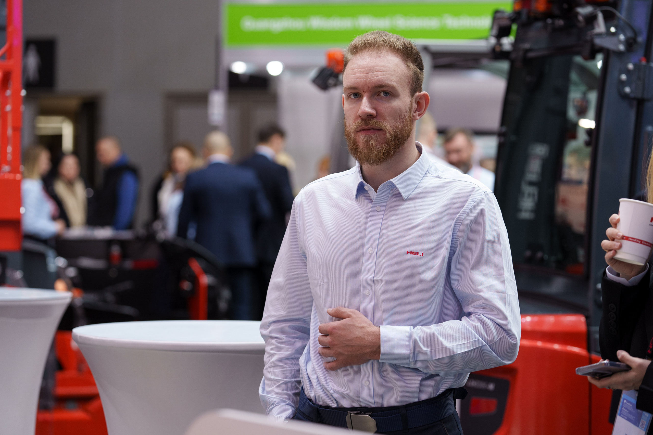 HELI. Стенд в Крокус Экспо. Фотограф Саша Блюз