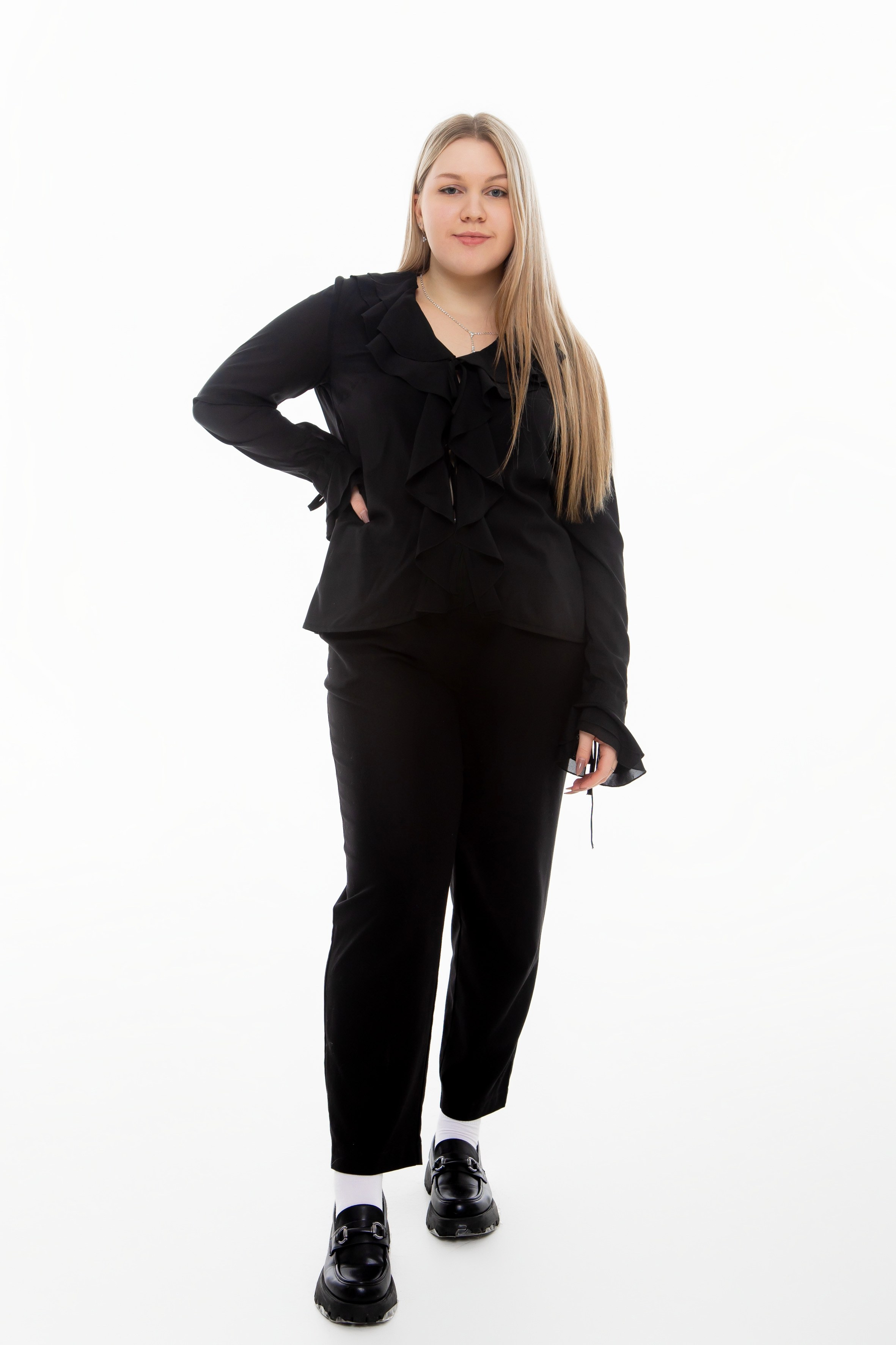 Студия Гимназия 12 11 А 2024 г. Свадебный и портретный Фотограф в Липецке Дмитрий Котюков