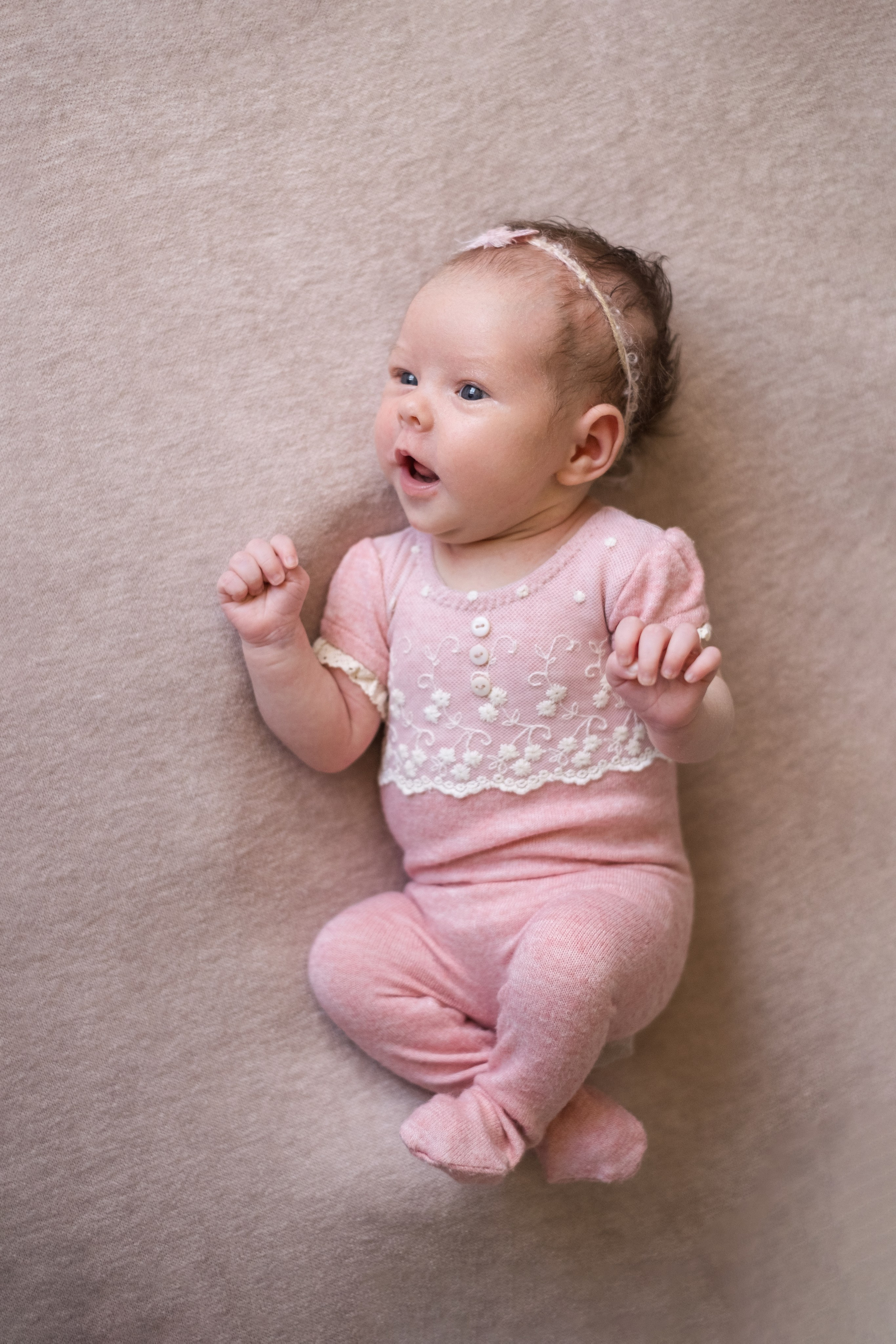 Newborn. Семейный детский ньюборн фотограф в Москве Марта Петрова