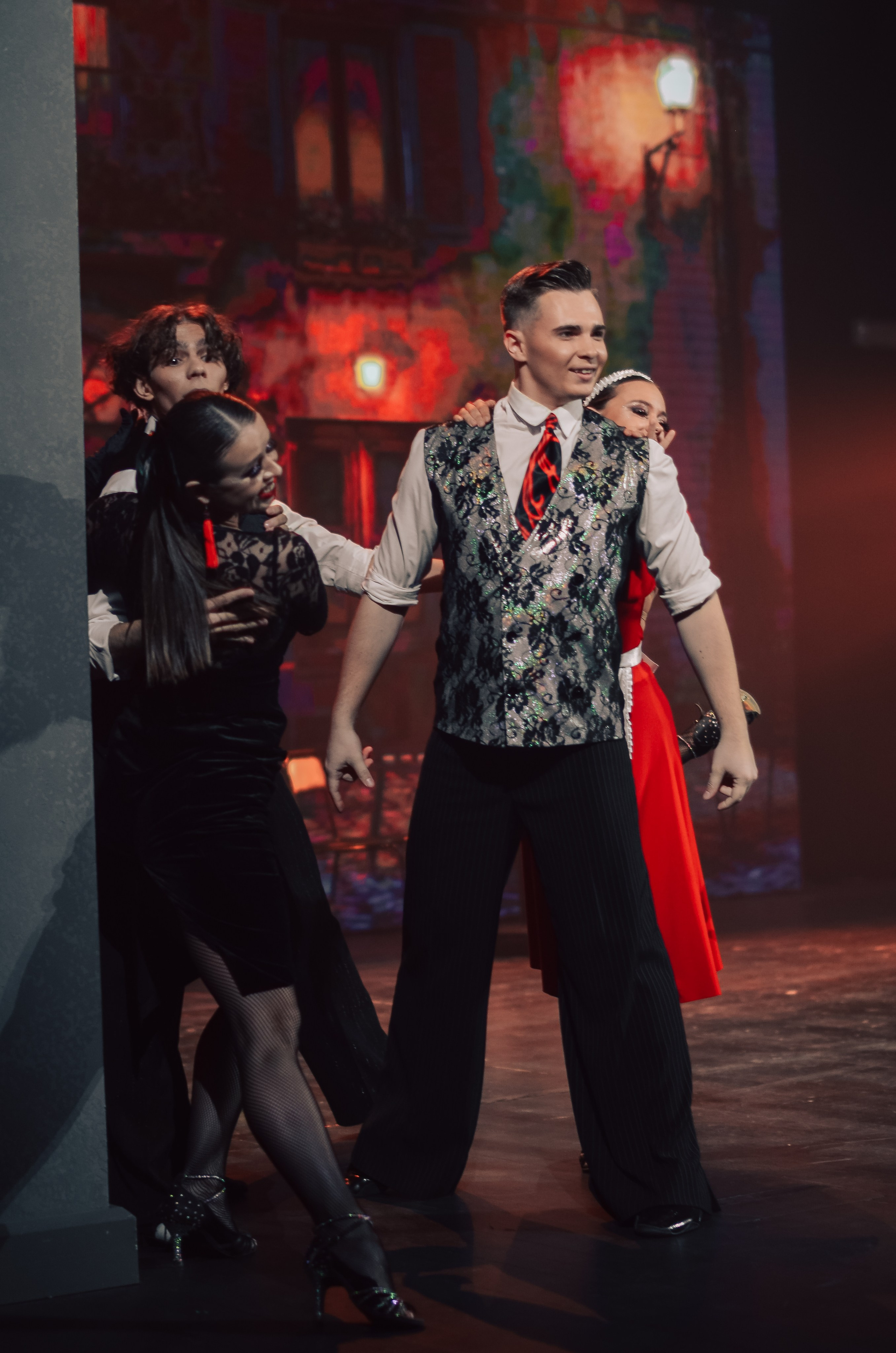 Фоторепортаж танцевального мероприятия. Денисова Аля — фотограф для парных съемок и индивидуальных историй в Барнауле