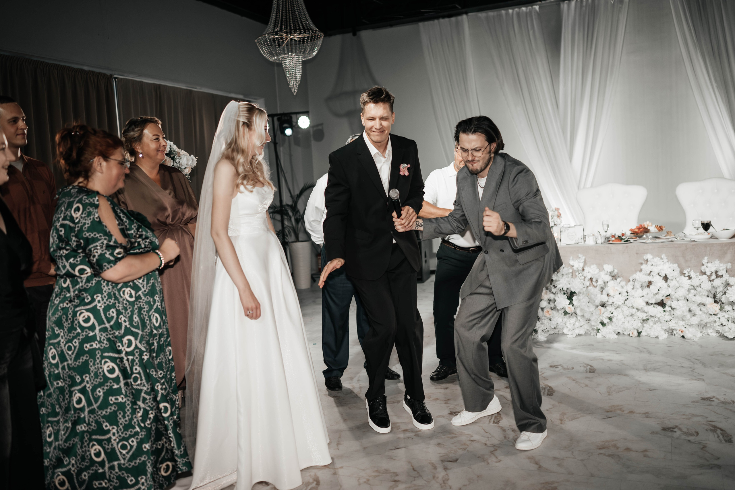 Свадебный банкет. Главная