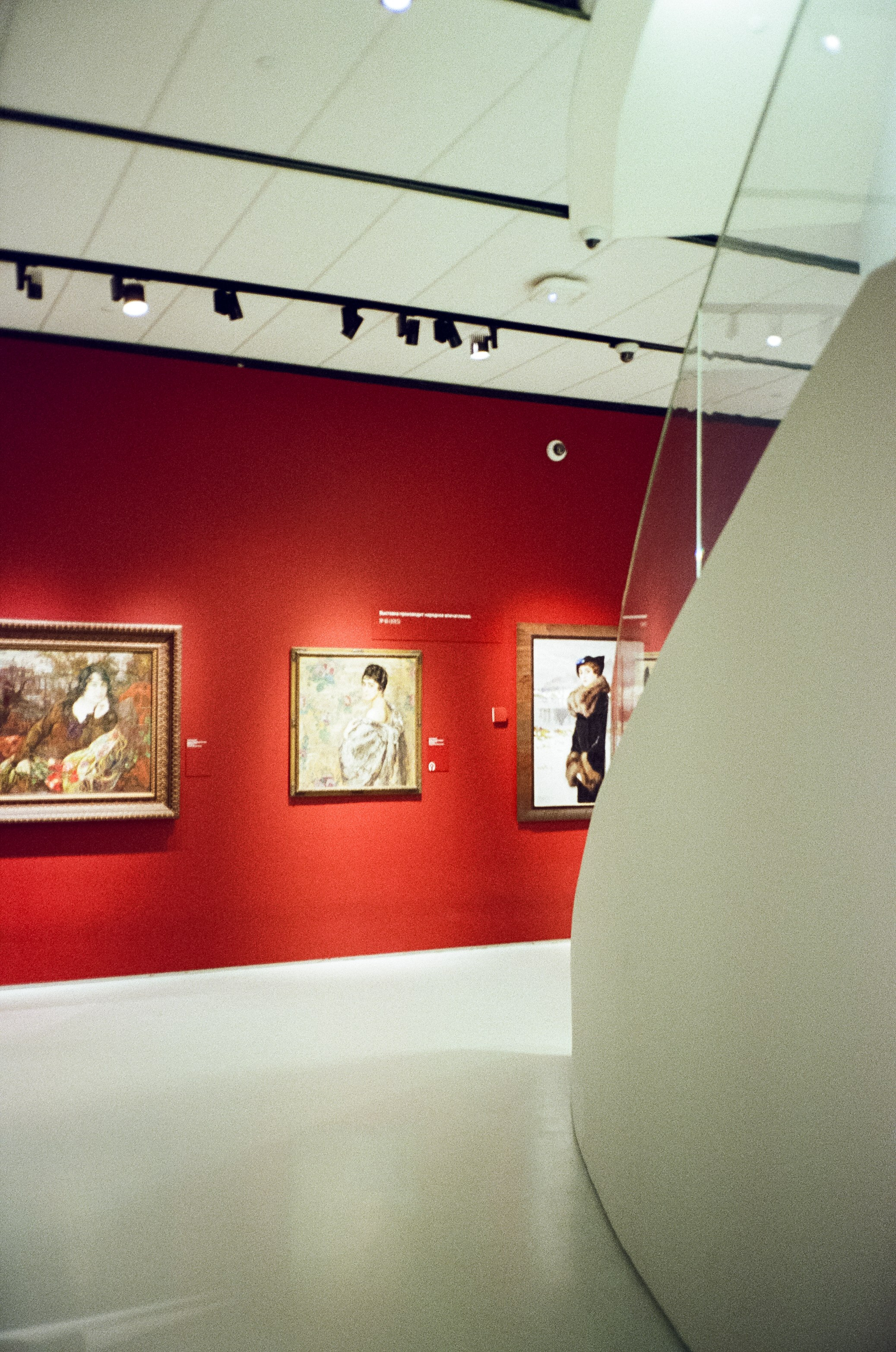 Журнал красивой жизни и подруги русского авангарда. Фотограф-документалист Мария Осокина