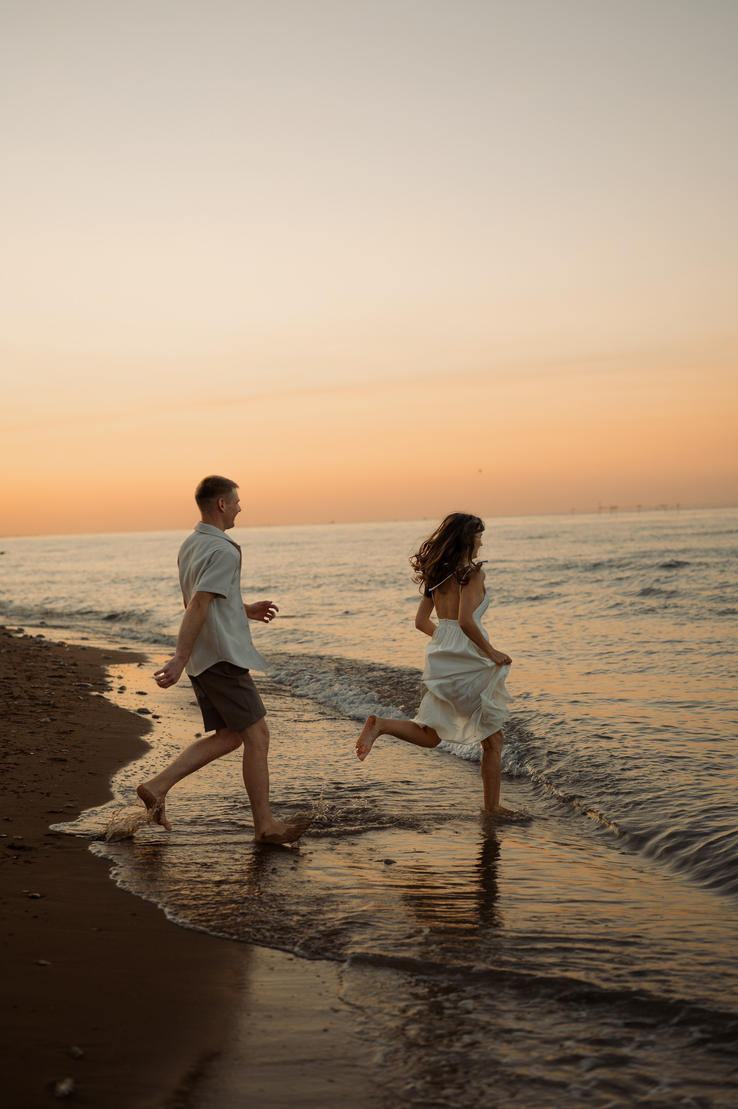 Предсвадебная съёмка на море🌊. Свадебный и семейный фотограф в Краснодаре Алина Мельник