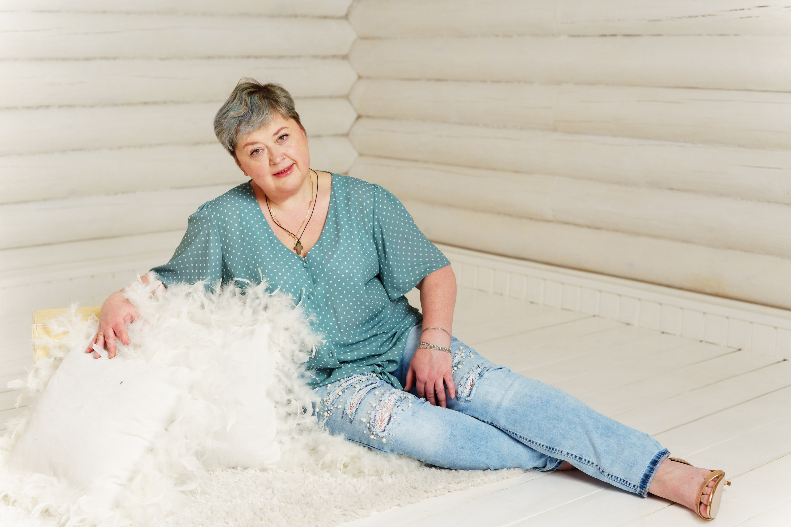 Фотосессия в подарок для мамы!. Студия коммерческой съемки ХВОЯ