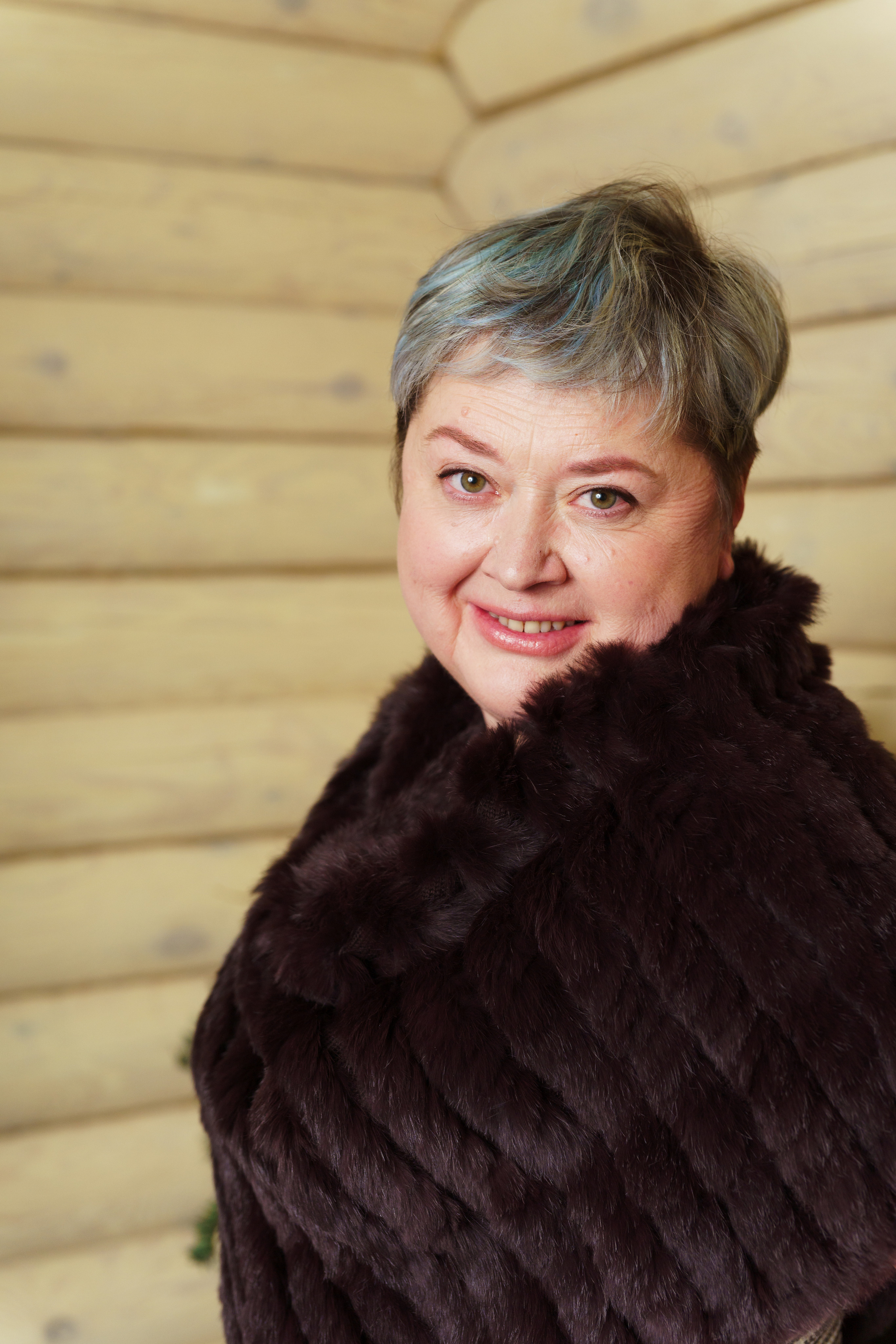 Фотосессия в подарок для мамы!. Студия коммерческой съемки ХВОЯ