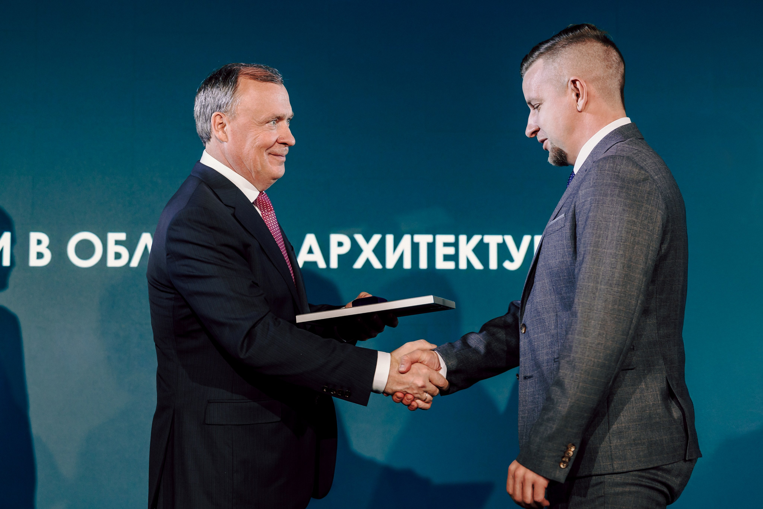 XXVI Церемония вручения премии имени В. Н. Татищева и Г. В. Де Геннина. Лёшка Варзегов — фотограф