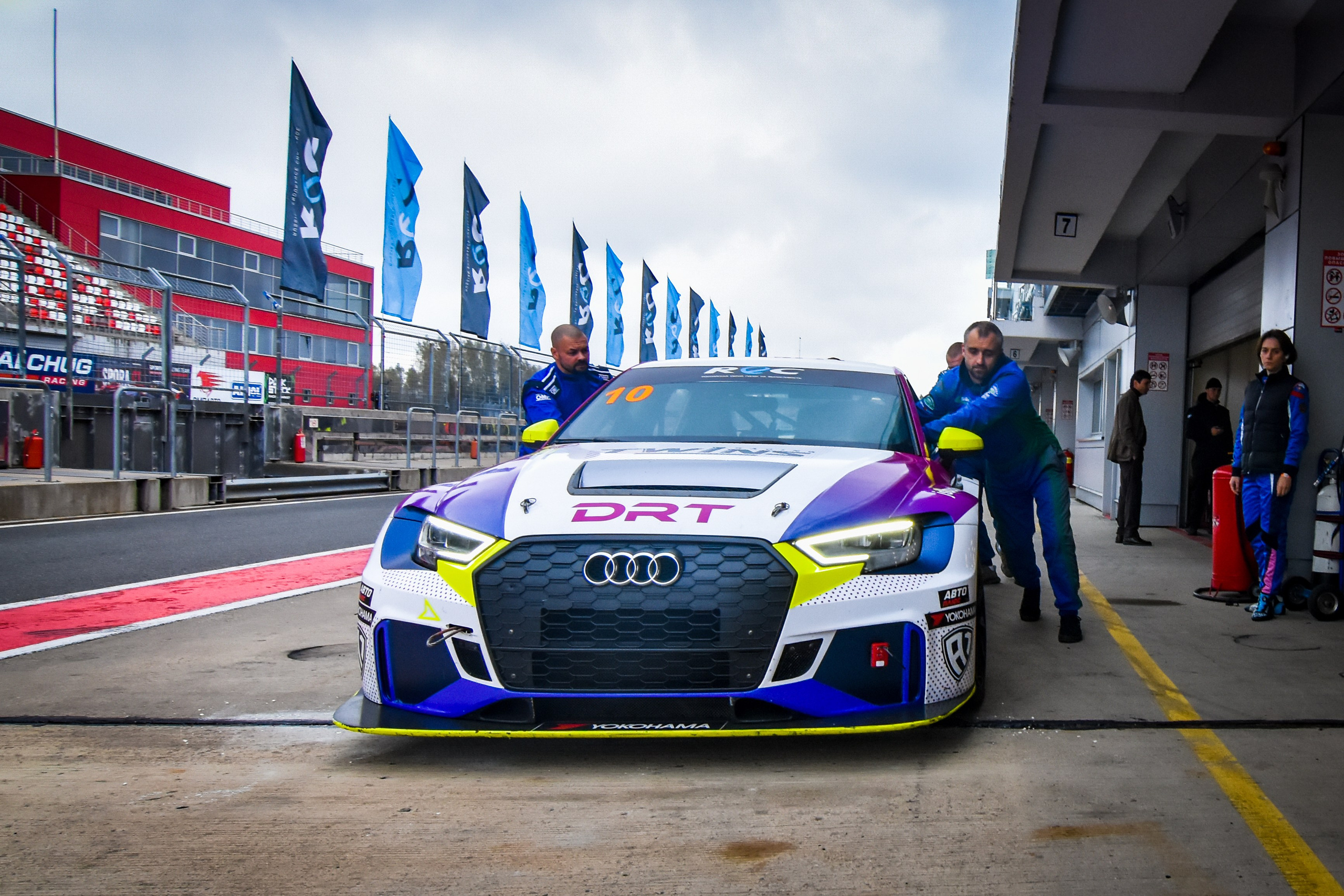 MRW — REC — 05.10.2024. AlexFecto — галереи фотографий