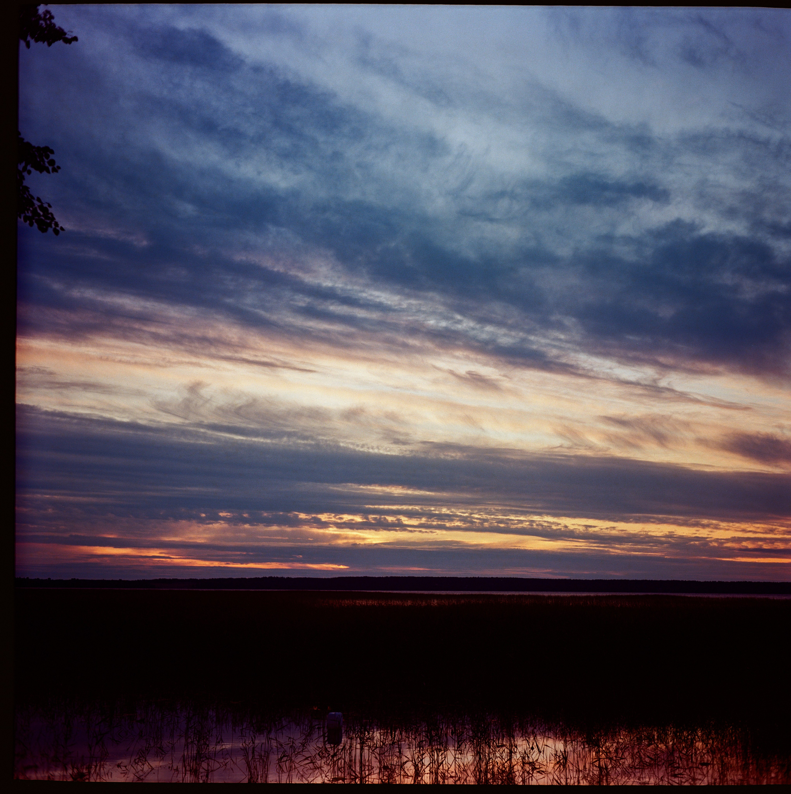 Коневский монастырь / Kodak Ektar 100 (просрочка) / Super Fujica-6