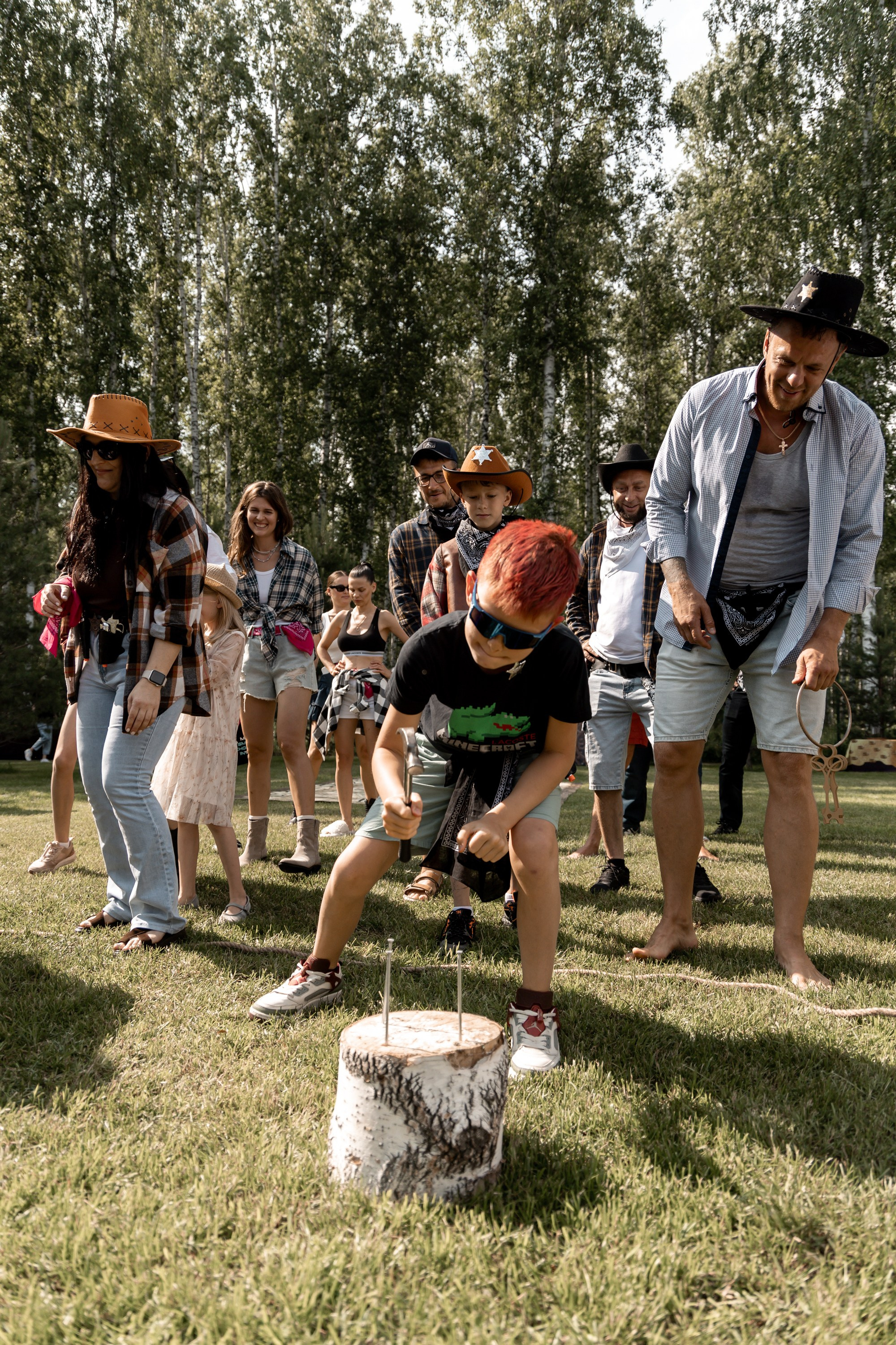 Съёмка дня рождения на диком западе. Фотограф свадебный, репортажный, индивидуальный, фото для маркетплейсов, брендов, автосалонов