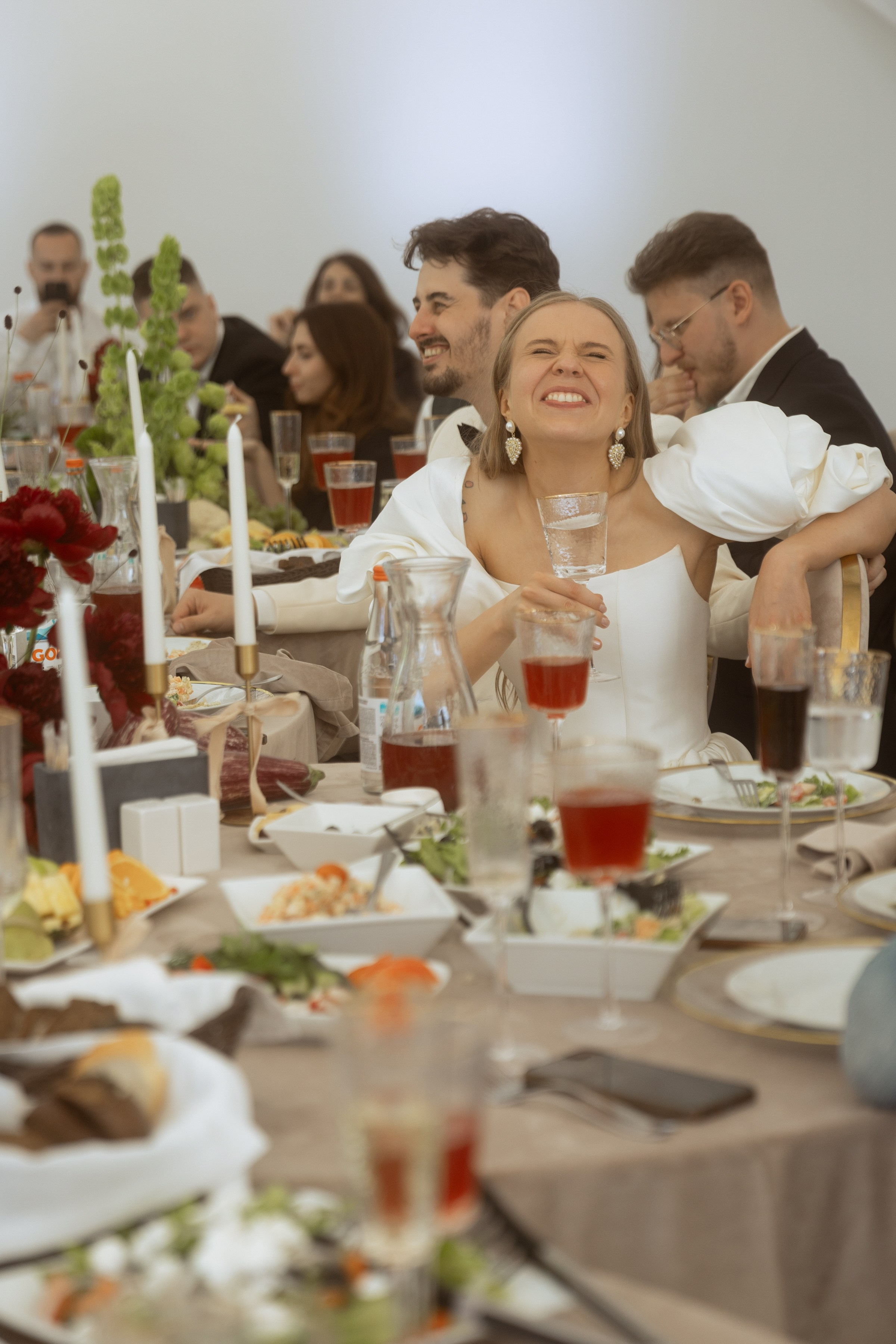 Надя и Вова, современная классика за городом, СПб. Фотограф в Москве Екатерина Черненко